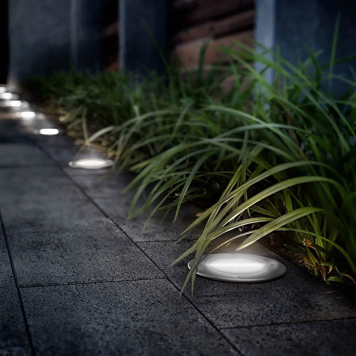 4-Pieces: Solar Waterproof Ground Light