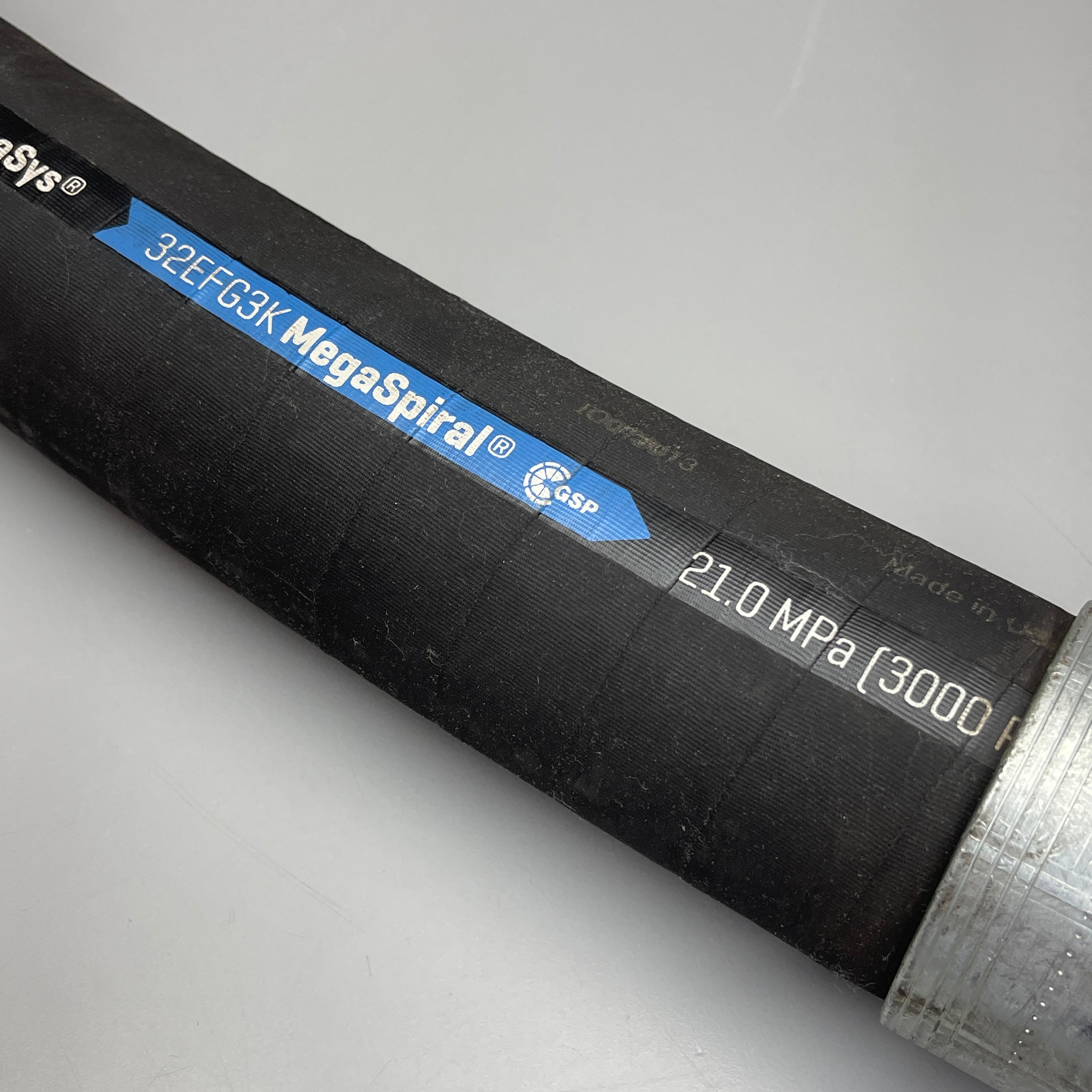 GATES MegaSpiral GSP 4ft Hydraulic Hose 2" ID 2.63 OD 3000 PSI w/ Elbow 32EFG3K
