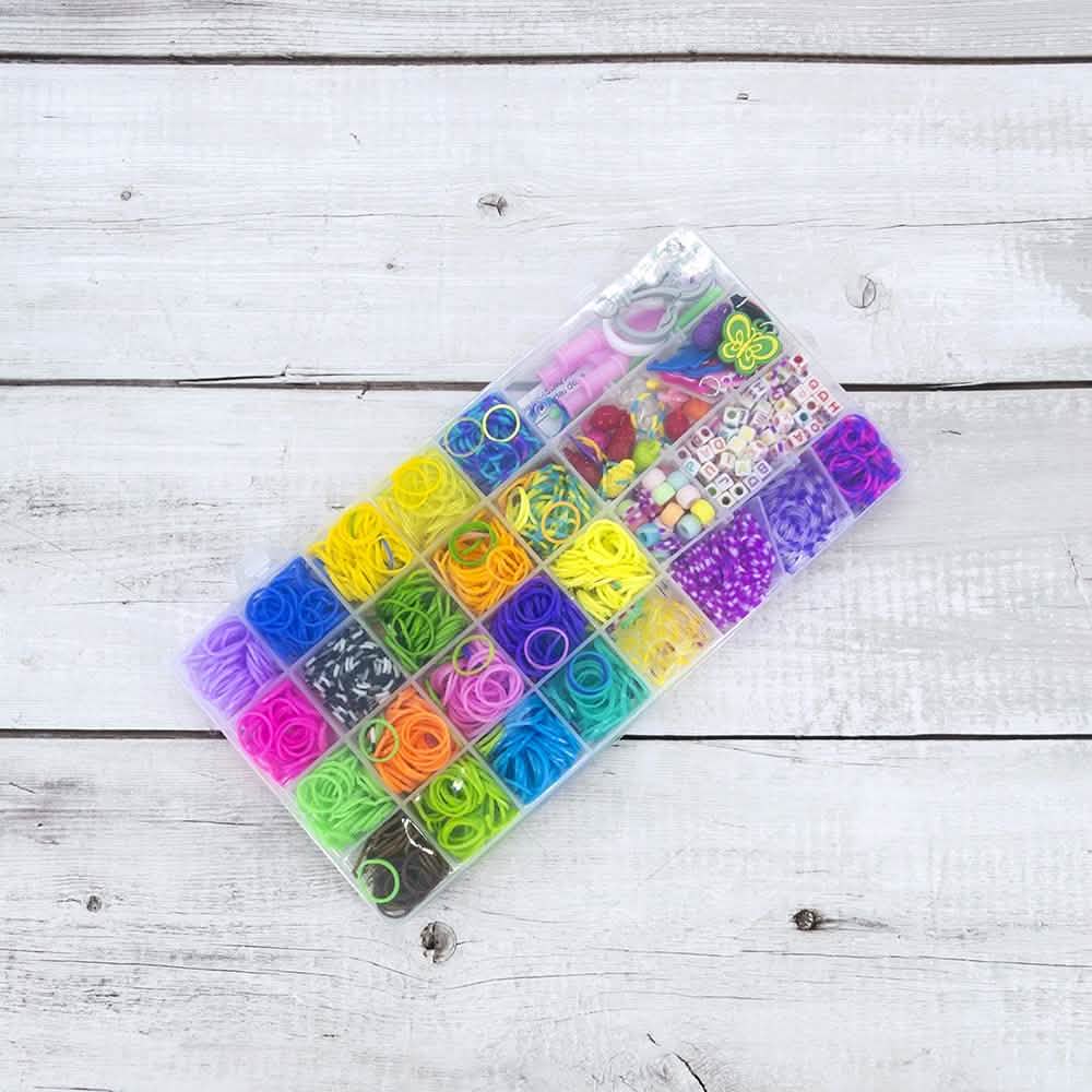 4400-Piece: Bracelet With Charm Kit
