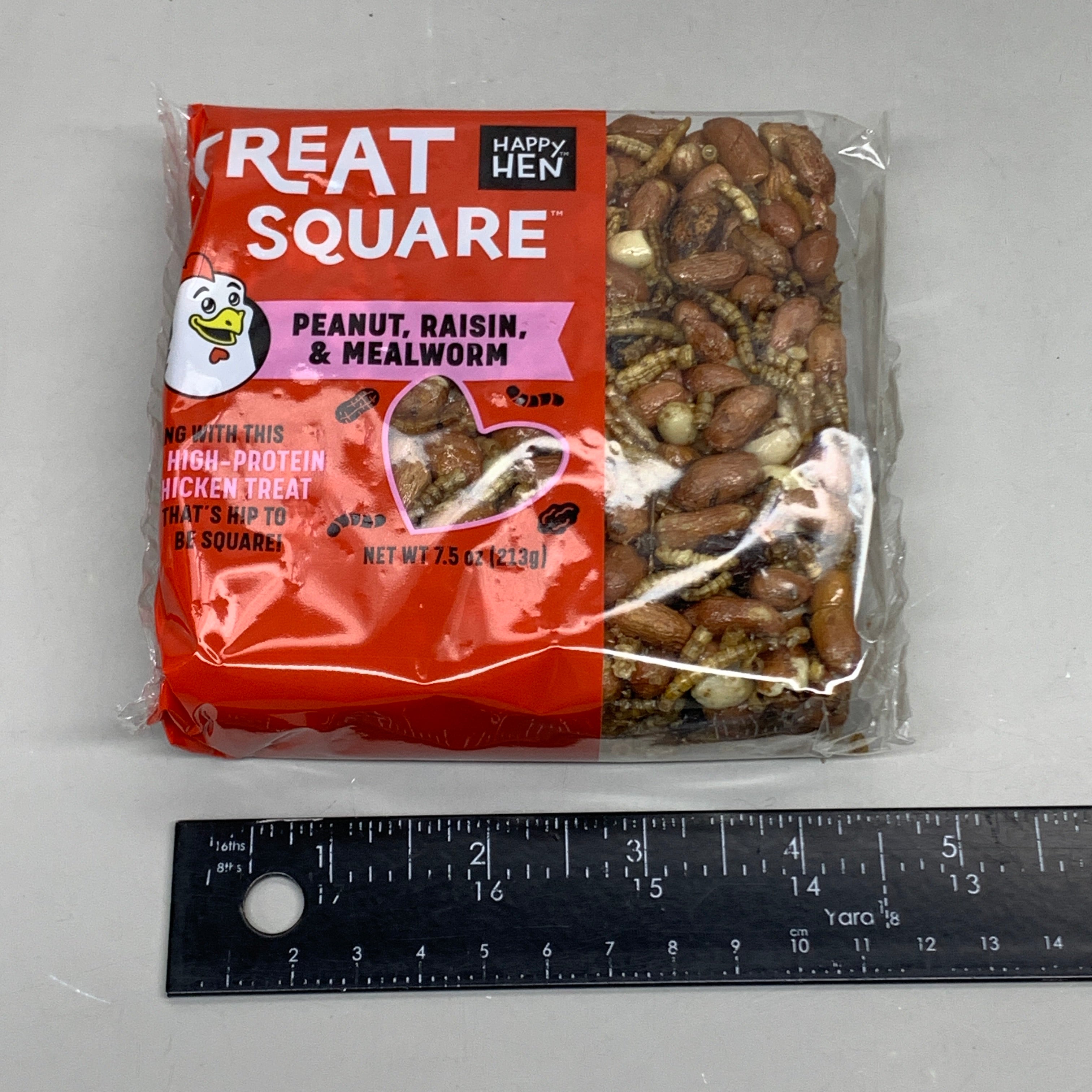 HAPPY HEN (3 PACK) Treat Square Peanut, Raisin & Mealworm 7.5 oz 855297003391