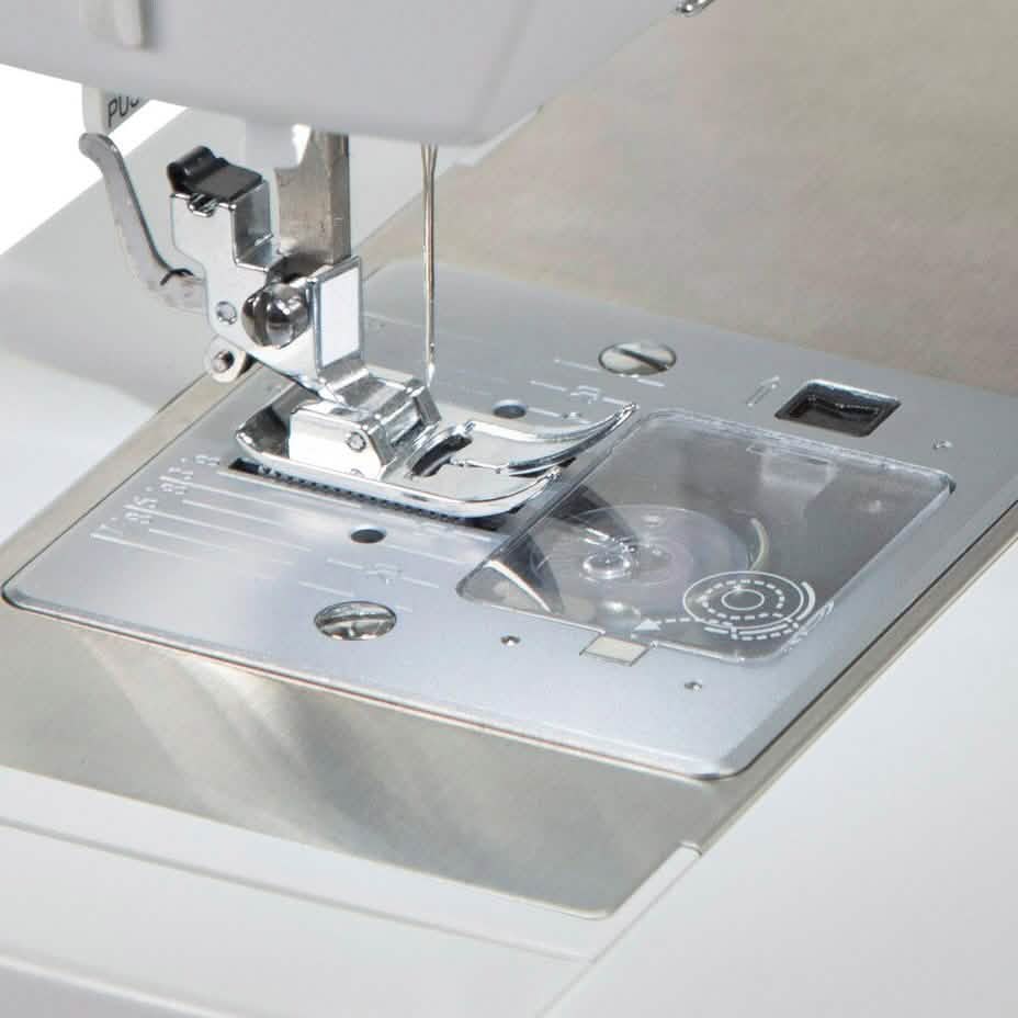 Singer Classic 44S Sewing Machine (Refurbished)