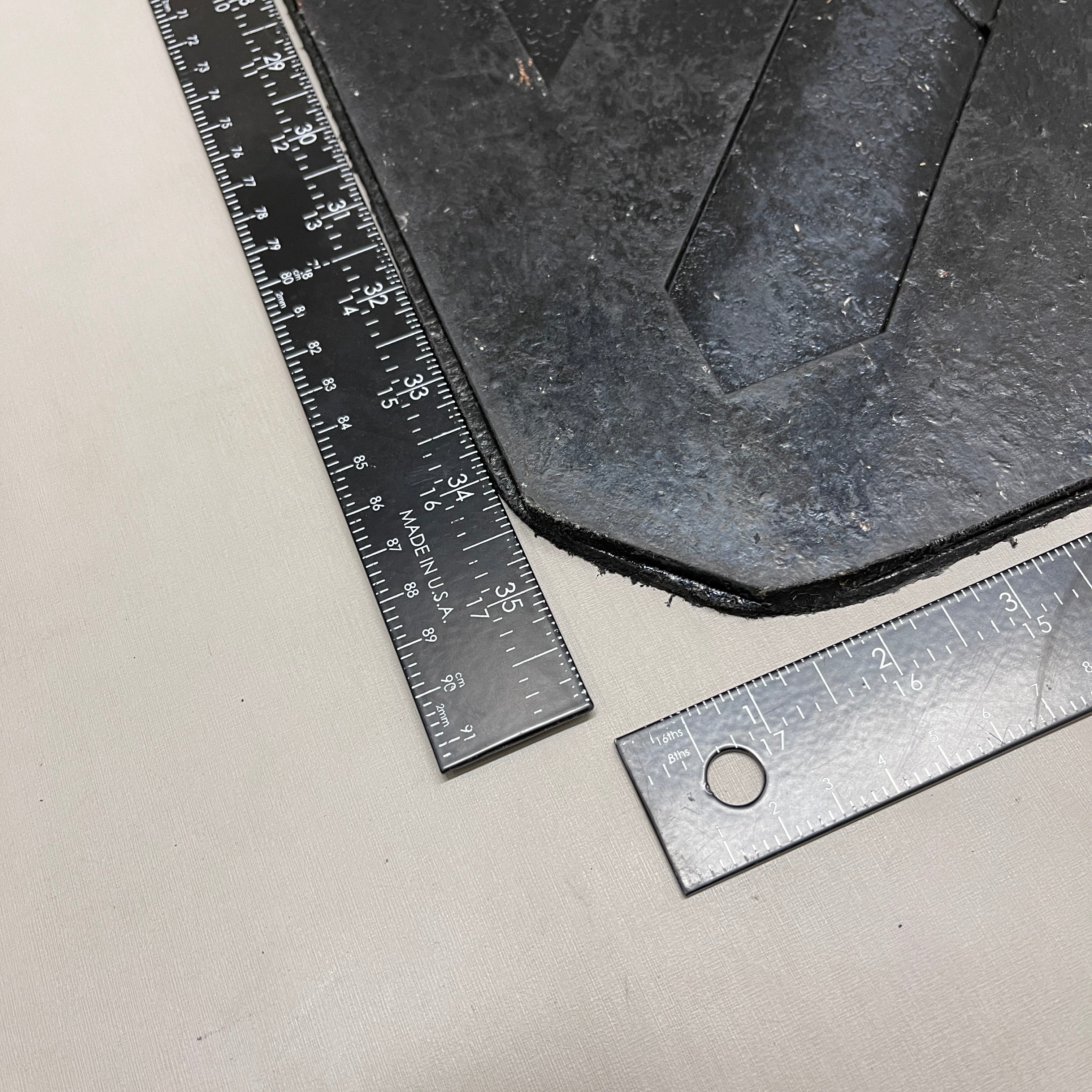GLOBETECH Rubber Mud Flaps 1/4" Thick x 24" W x 36" L Black 2436CD (New)