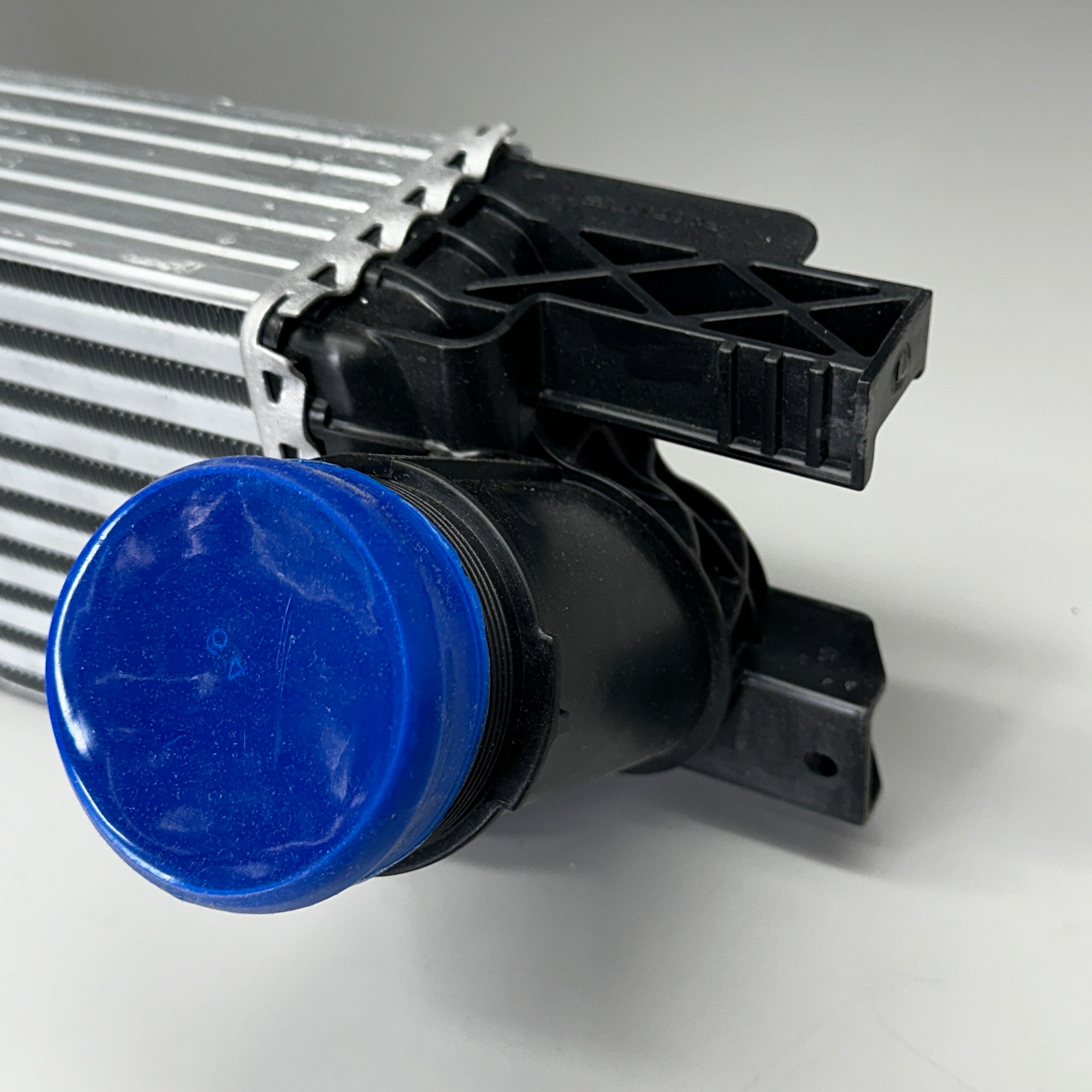AUTO FIT Intercooler Radiator 15-20 2.3 L Mustang 18053