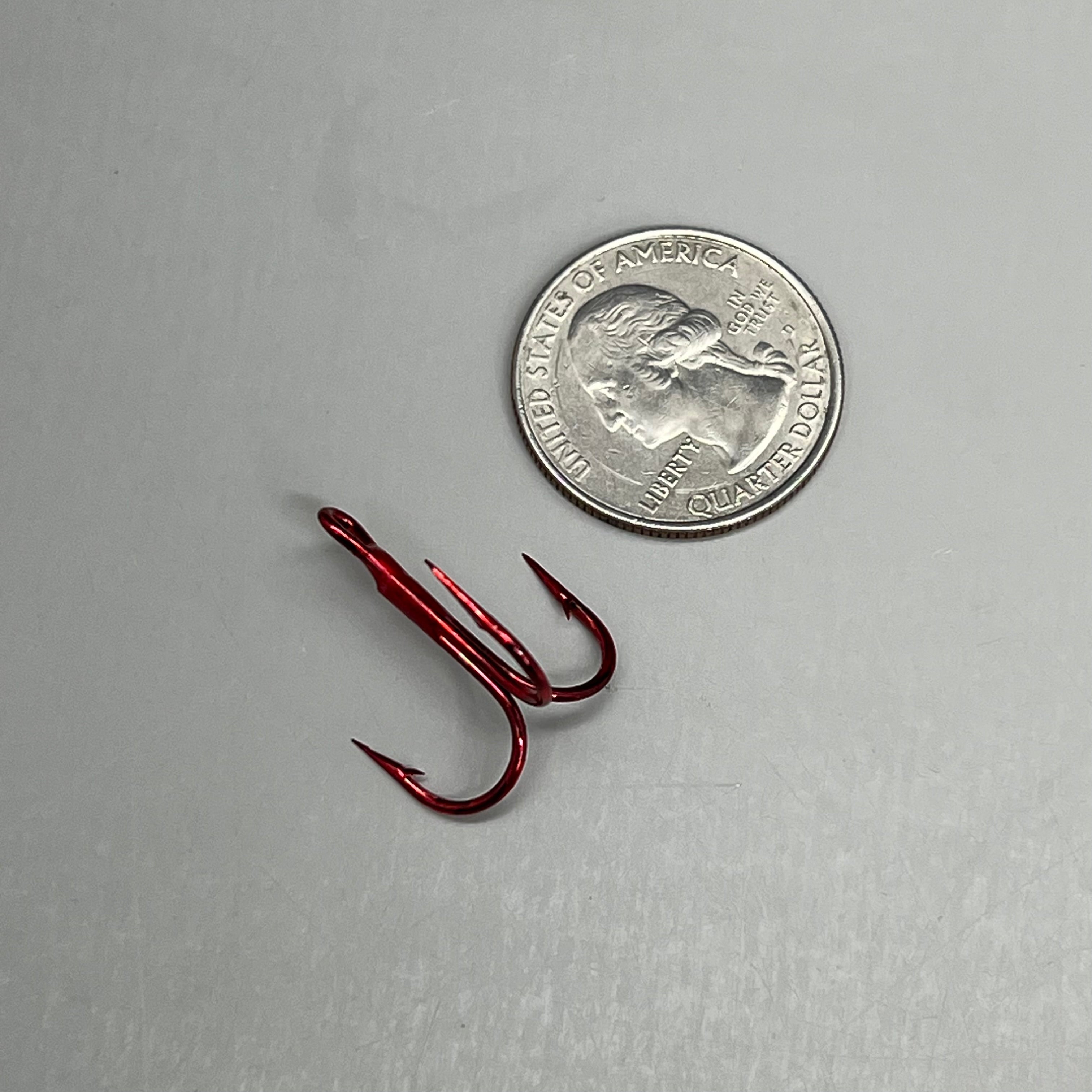 EAGLE CLAW(2 PACK) 3X Treble Regular Shank Round Bend Hook Red #4 20pc L934RDT-4