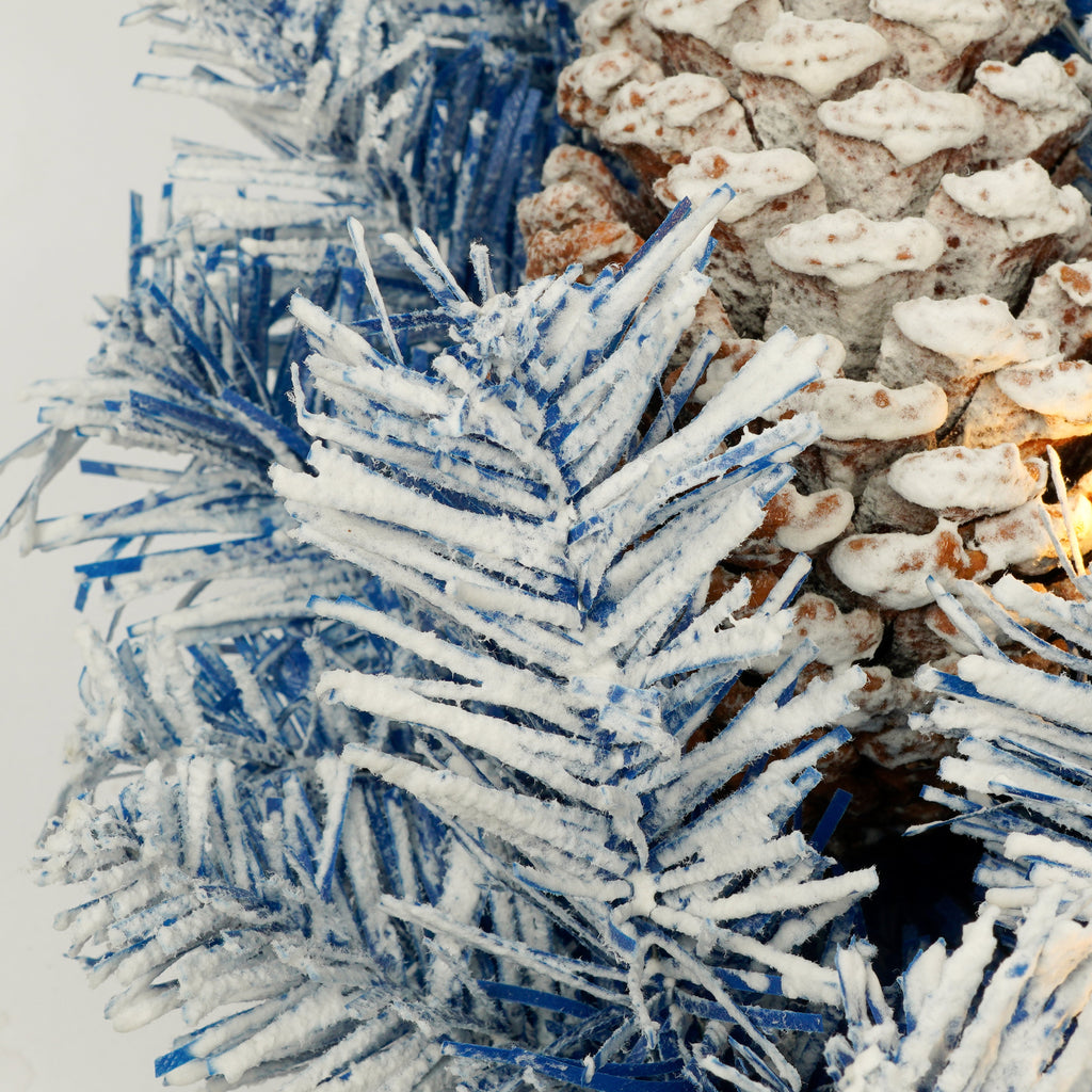 A set of 4 artificial Christmas trees, including flower garlands, flower garlands, and 2 entrance trees, equipped with LED light