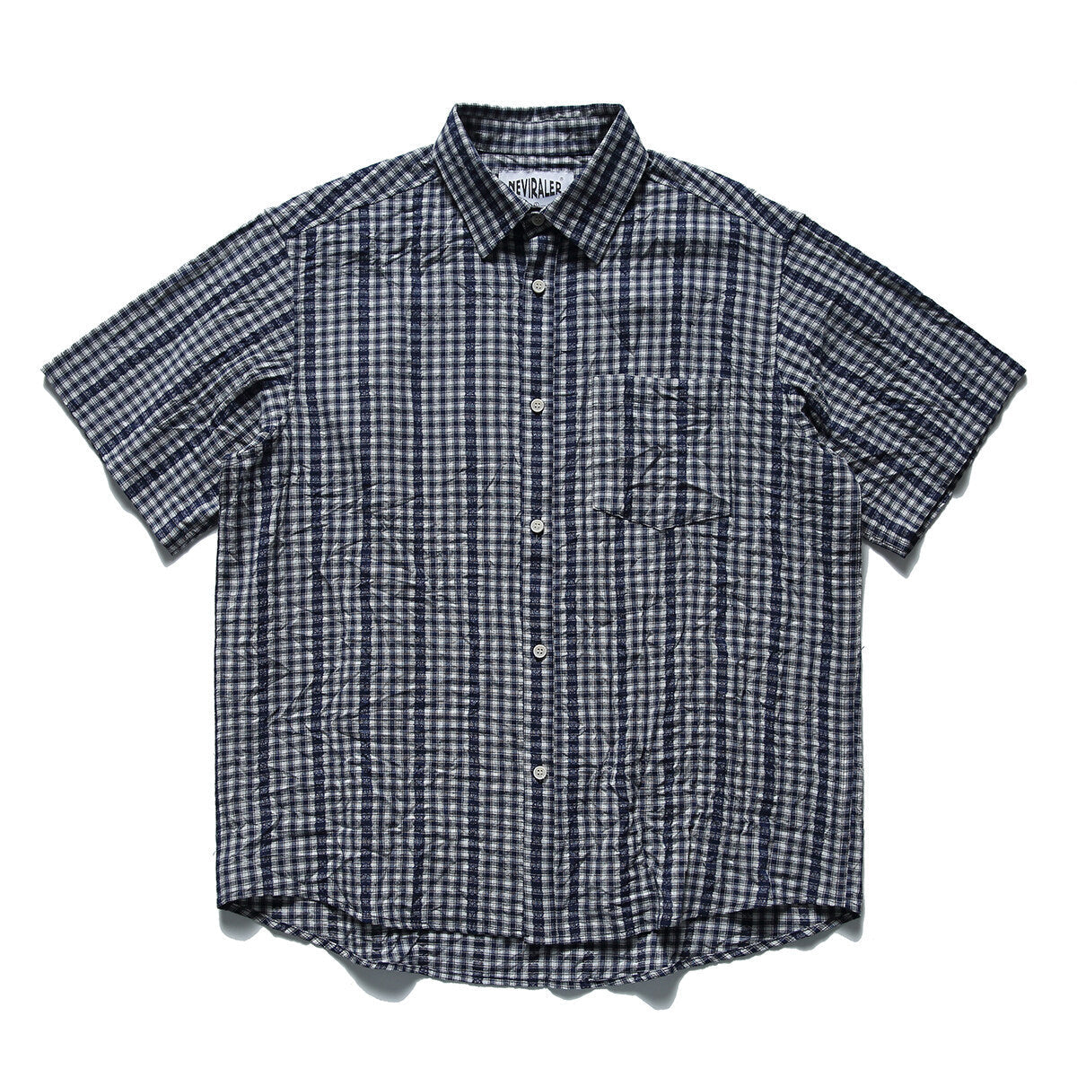 Wrinkled casual short sleeved shirt checkered half sleeved shirt