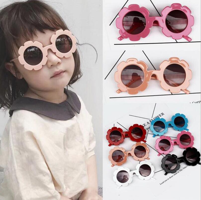 Summer Cute Toys Children Sunflower Sunglasses 6 Colors Frame Sunglasses ANTI-UV Protection Reflective Kids Sunglasses