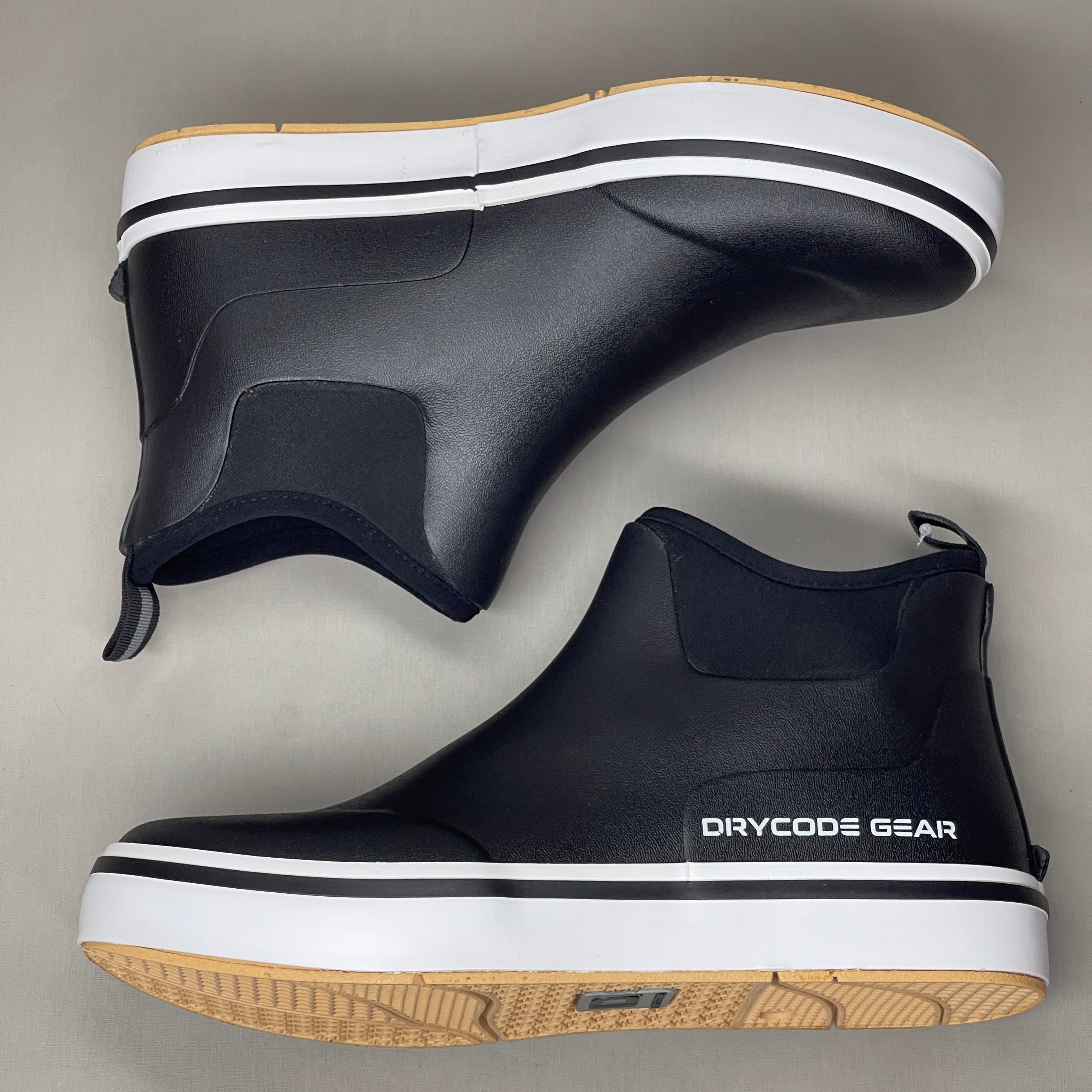 DRYCODE Deck Fishing Boots – Unisex Anti-Slip Ankle Boots Sz M 9 008-2--BK9 (New)