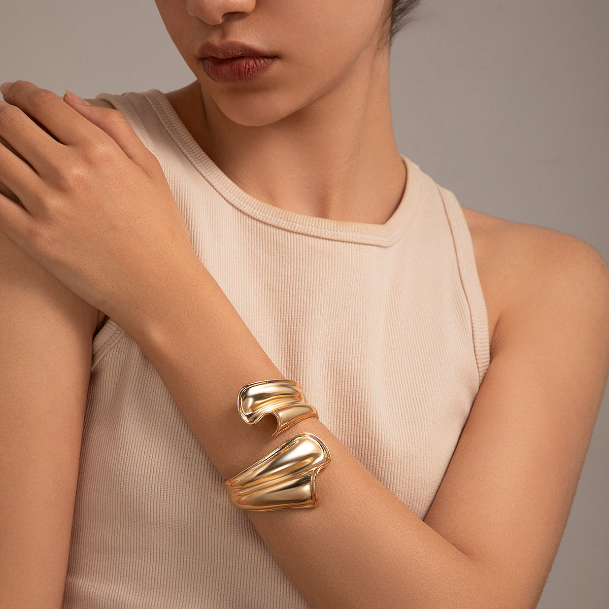 Metal style temperament niche versatile bracelet Bracelet irregular opening bracelet