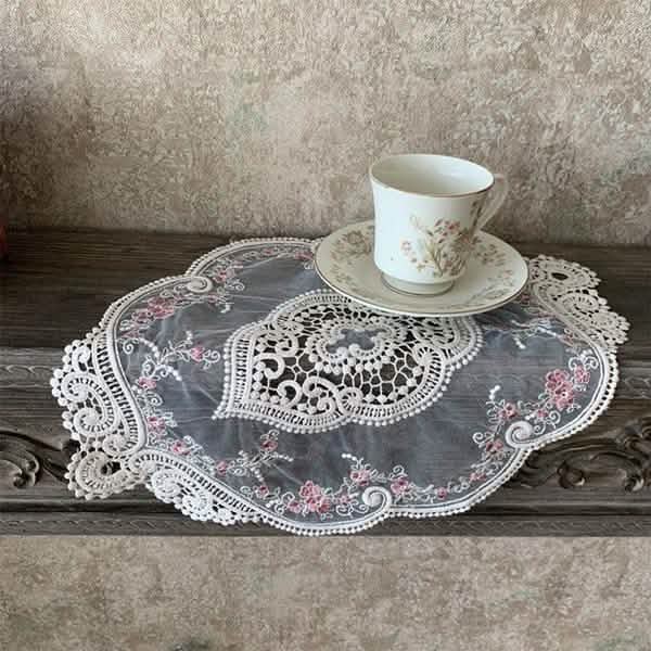 5-Pack: 3 Styles Vintage Lace Embroidery Placemat