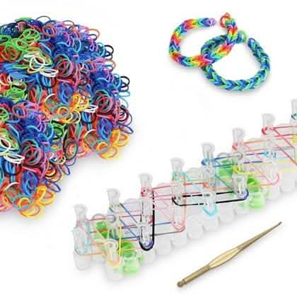 5009-Piece Set: Loom Bandz Plus Board Sticks and Connectors