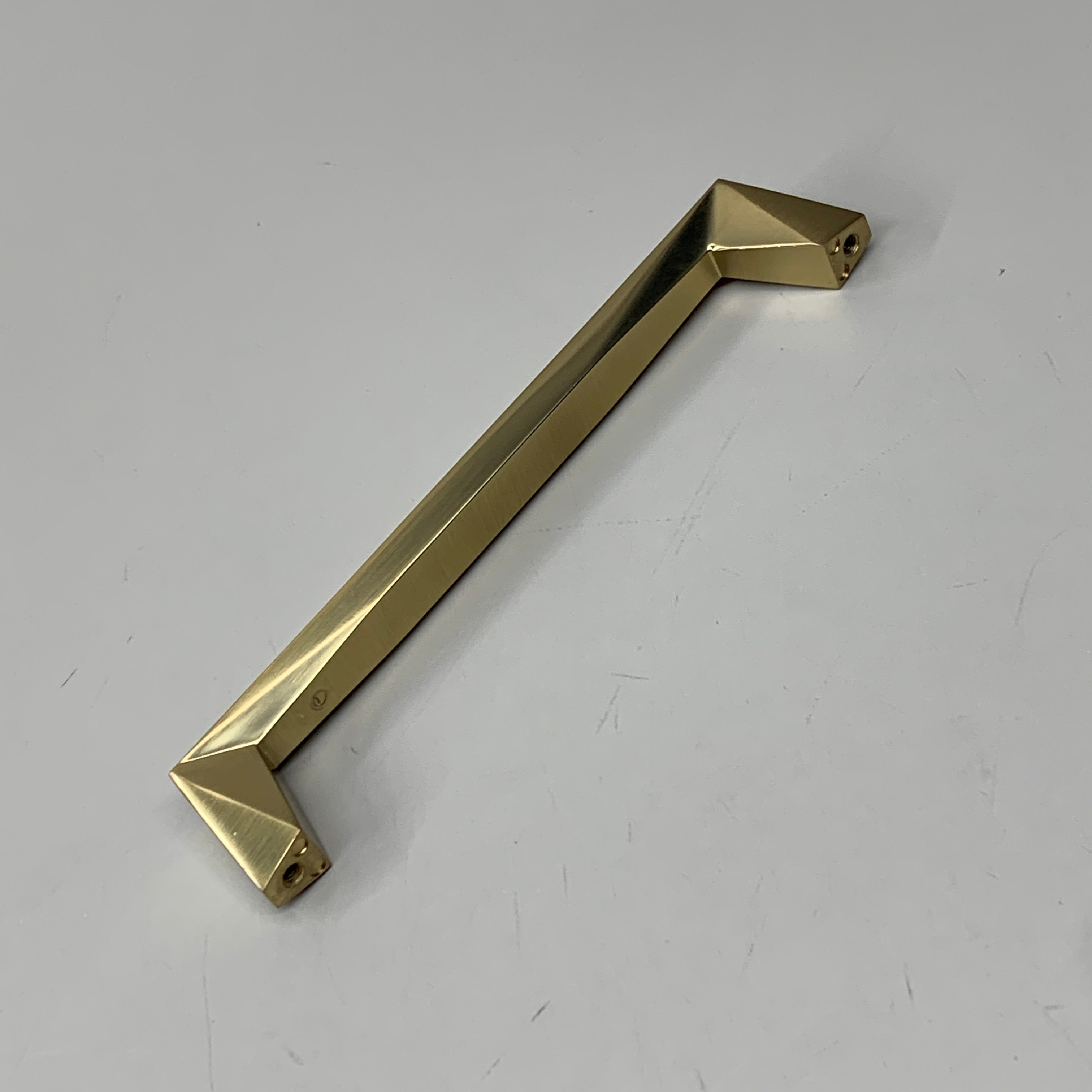 BERENSON 10 PACK!! Swagger Handle Pull Modern Brushed Gold 160mm 2365-1MDB-P