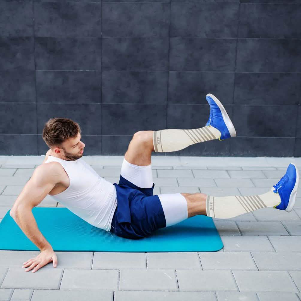 6-Pairs: Ultra V-Striped Knee-Length Compression Socks