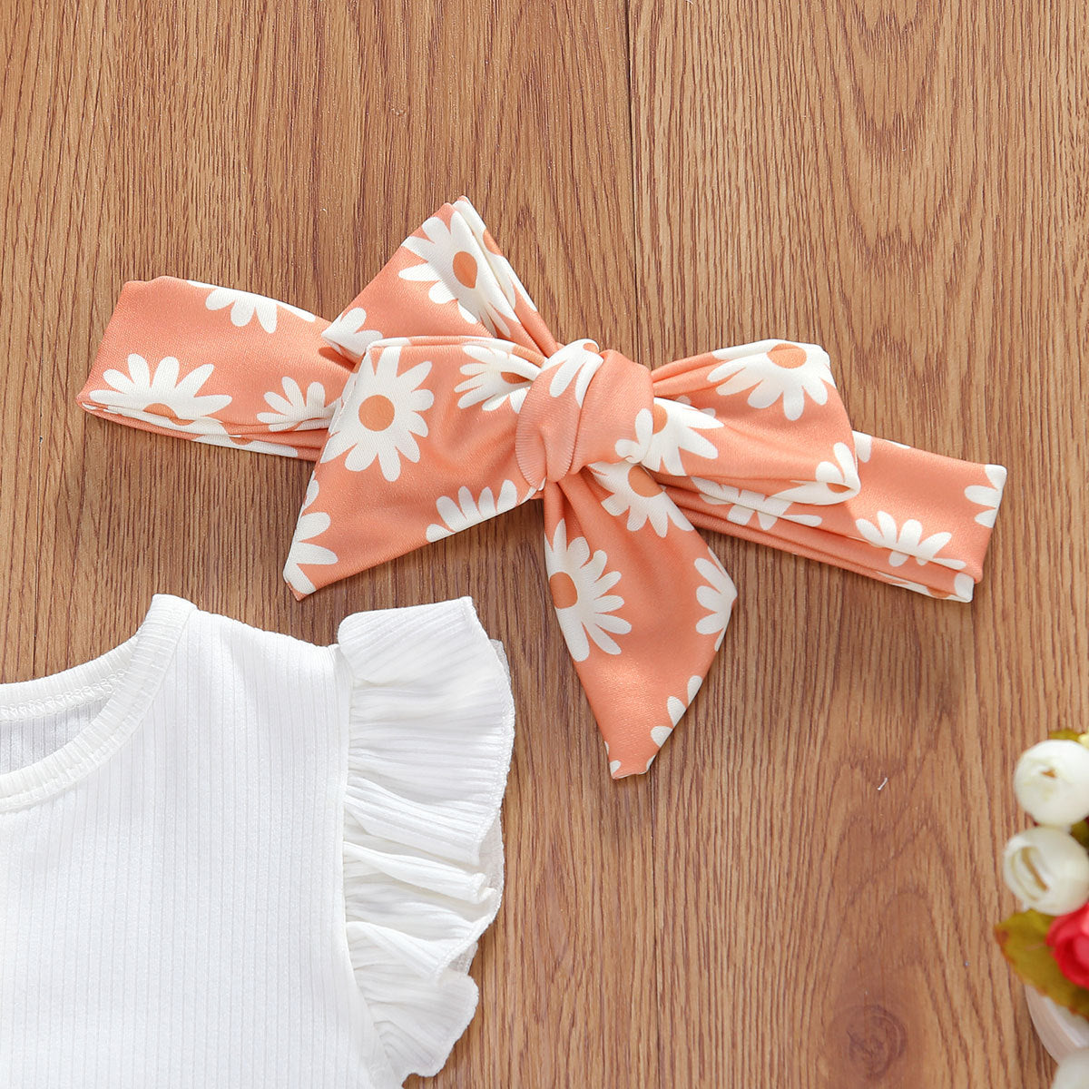 Infant And Toddler Suits Baby Girl Dark Button White Top  Printed Shorts Suit Thre-piece Set