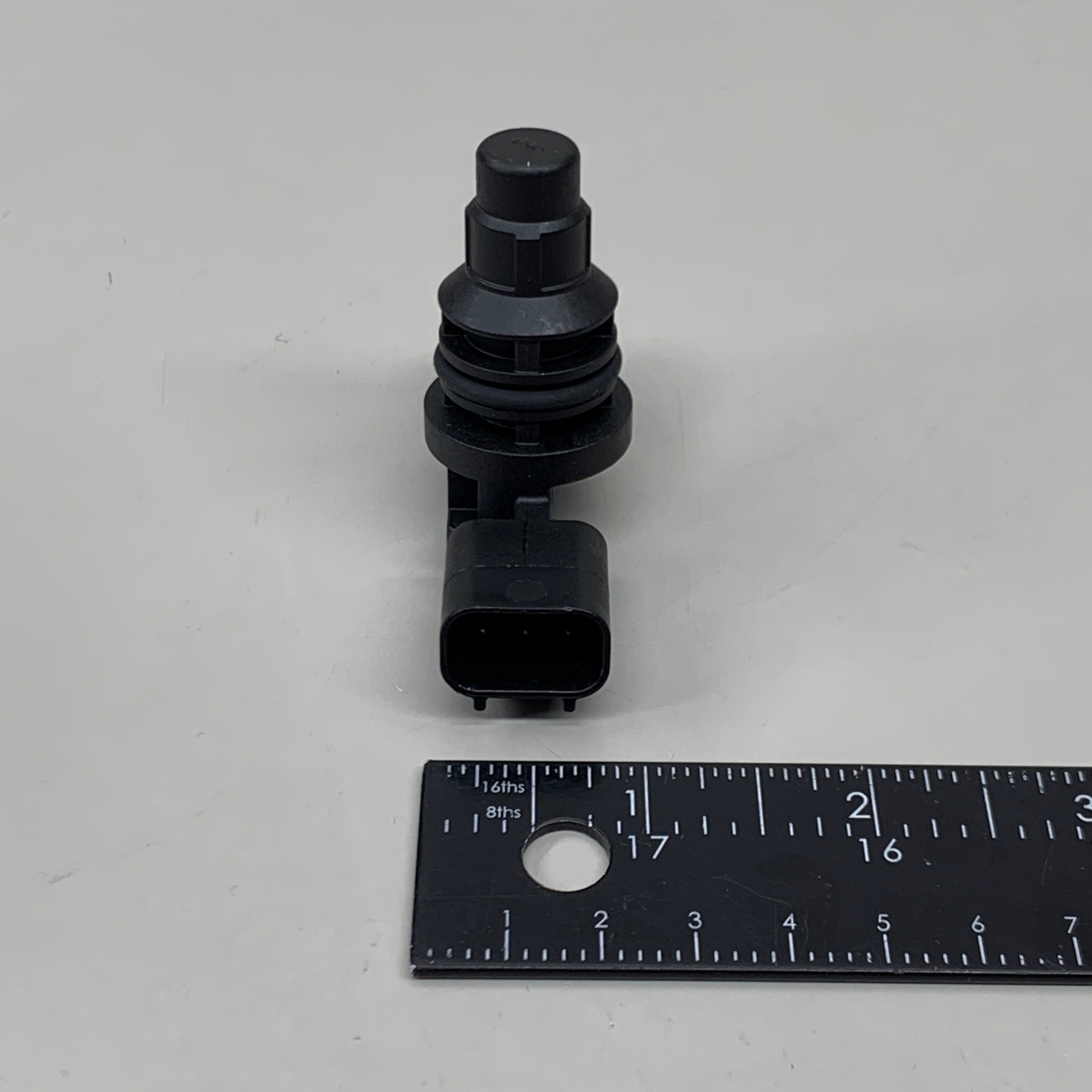 DENSO Engine Camshaft Position Sensor 196-6001