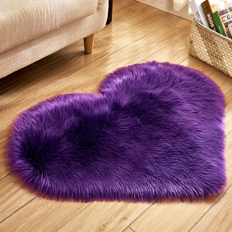 1pc Faux Fur Room Rug, Heart Shaped Plush Rug, Fluffy Carpet For Living Room Bedroom Sofa, Shaggy Carpet Area Mat 50*60cm/19.68*23.62in