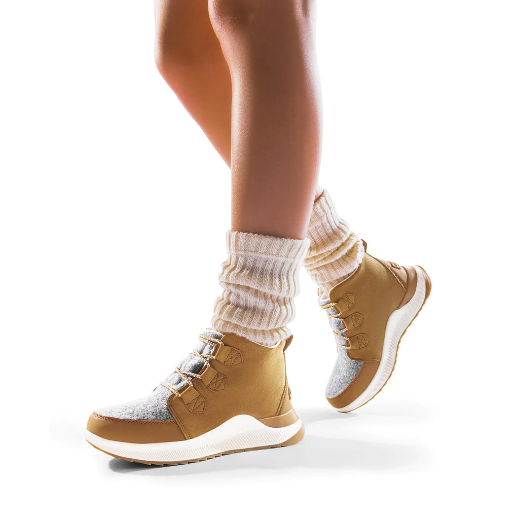 DREAM PAIRS Ankle Winter Boots for Women Waterproof Lace Up Anti-Slip Warm Snow Booties Fashion Sneaker Boots 5 Chestnut/Grey