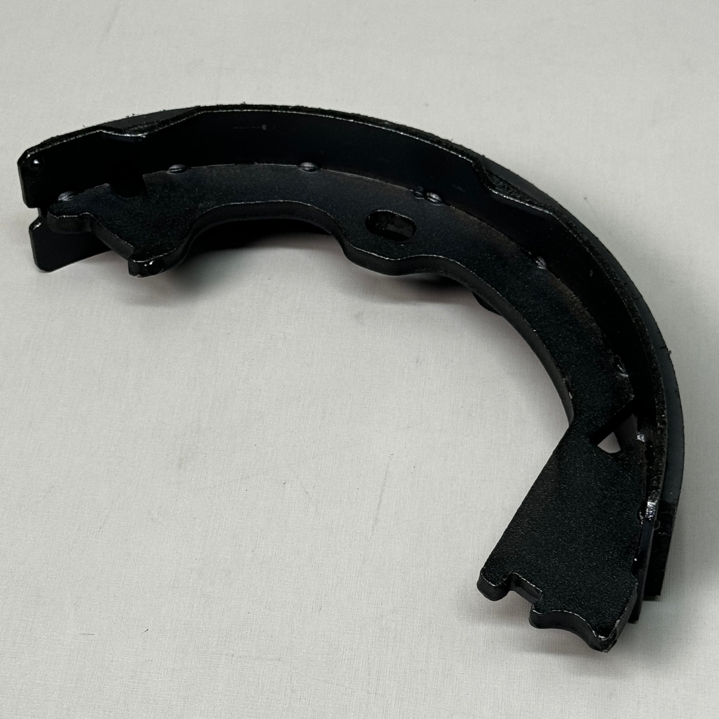 WAGNER QS Ceramic Disc Brake Shoes Set 7 1/2" x 4 1/2" Black Z1023