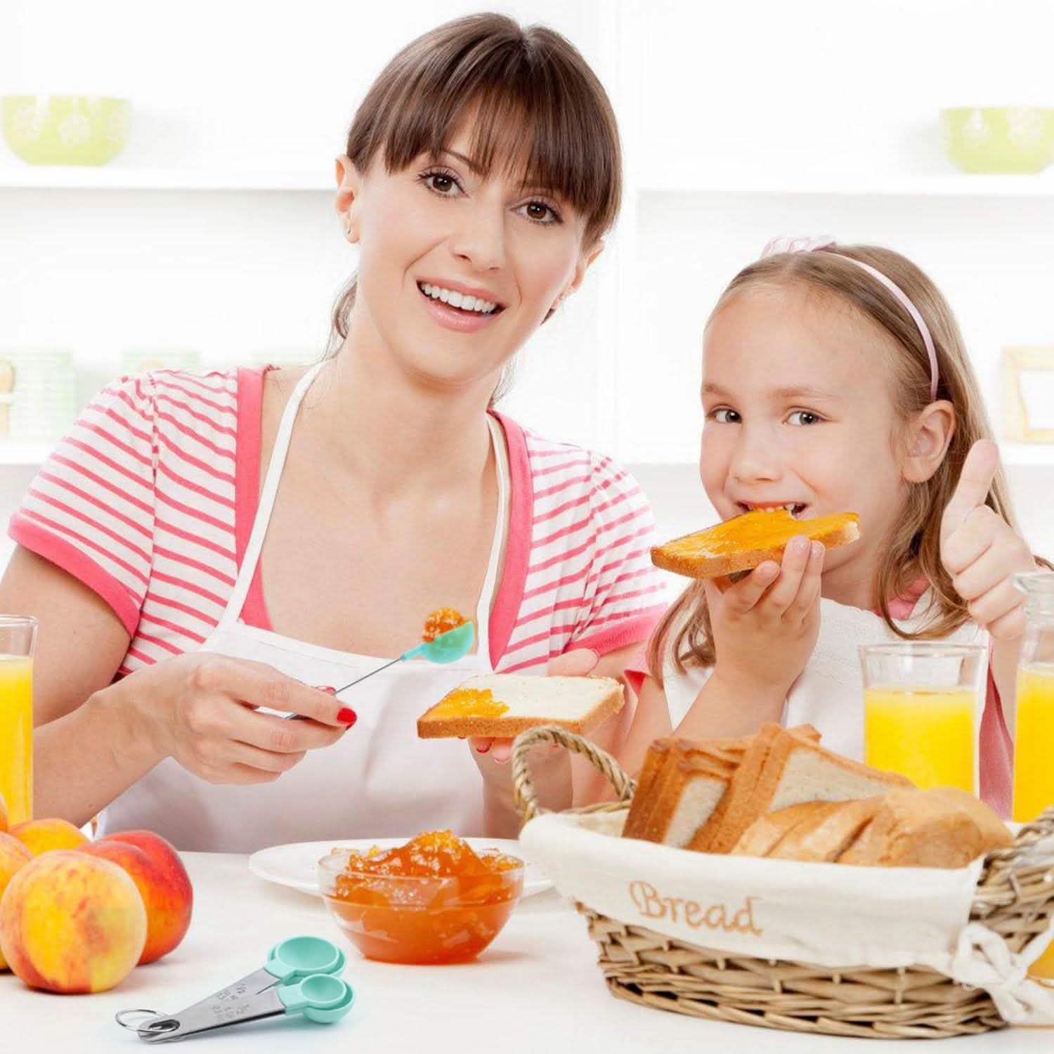 8-Piece Set: Plastic Measuring Spoon Cups