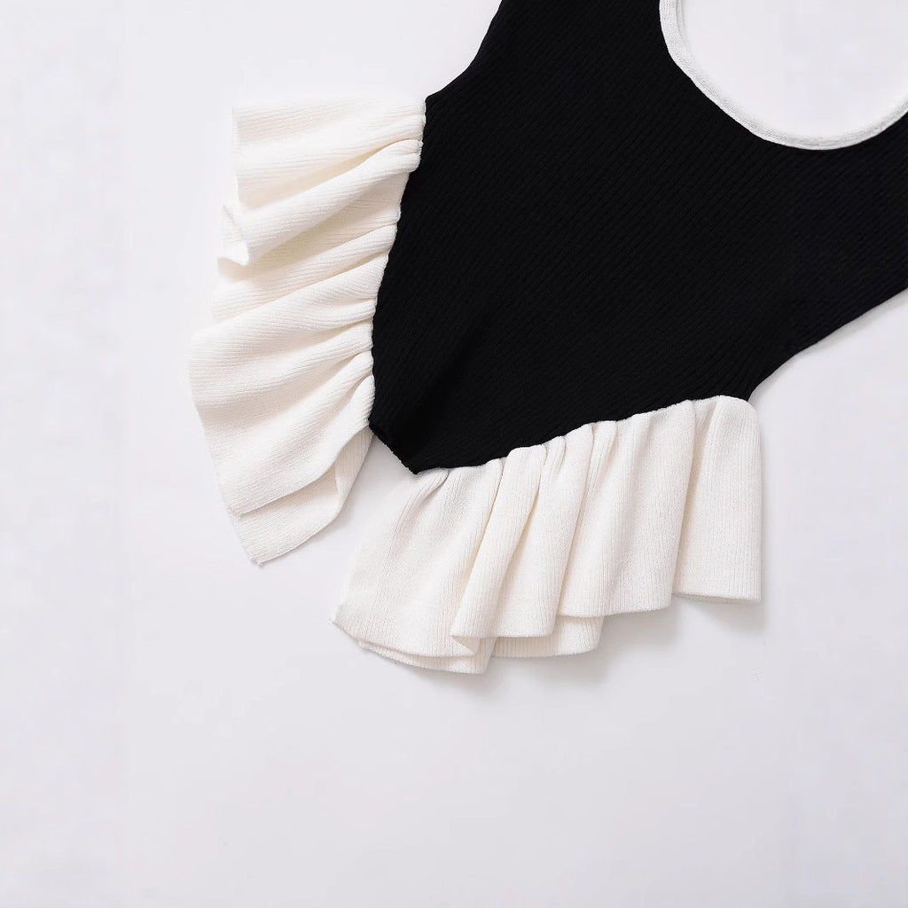 Elegant and Versatile Sleeveless Strap Top with  Design