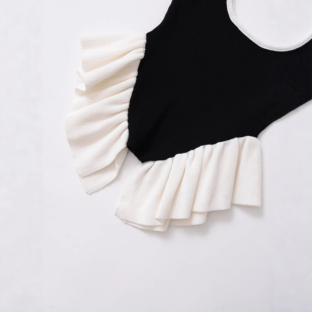 Elegant and Versatile Sleeveless Strap Top with  Design