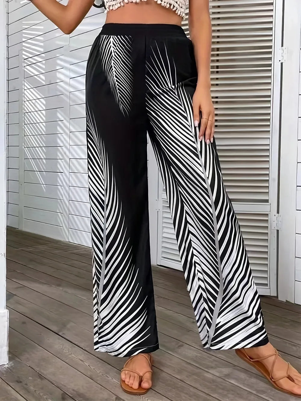 Fashionable and elegant striped leaf positioning printed wide leg pants for women