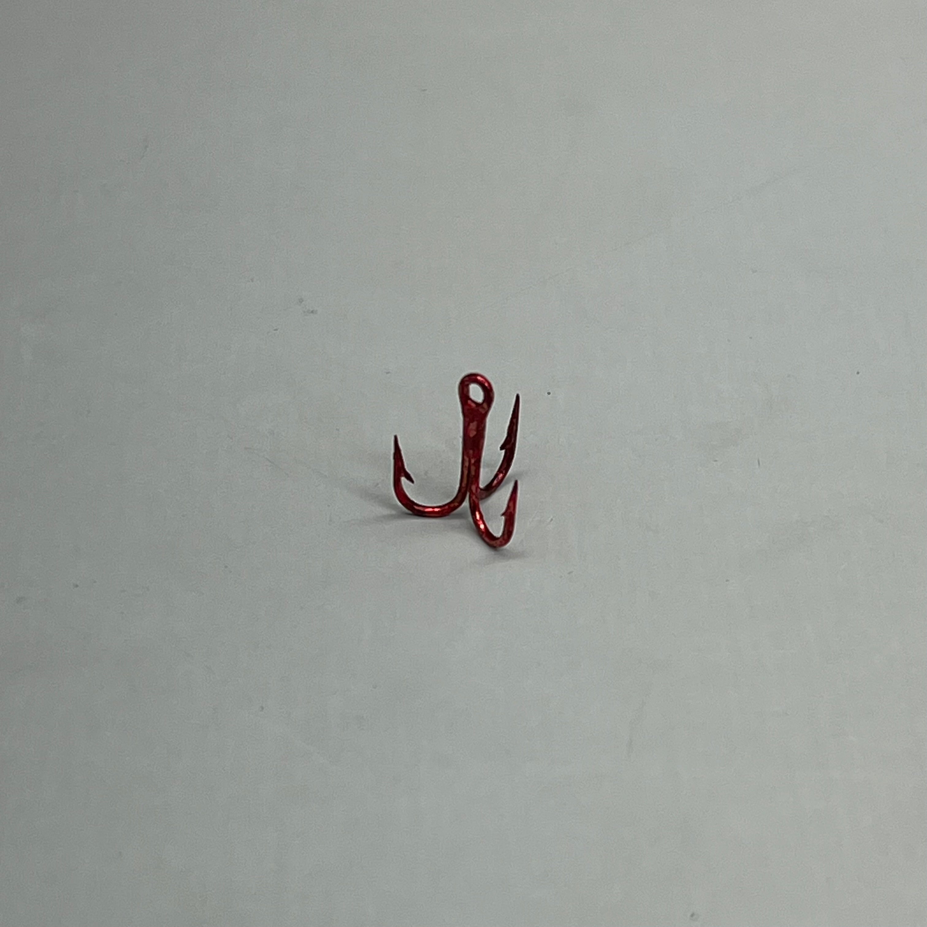 EAGLE CLAW (3 PACK) 3X Treble Regular Round Bend Hook Red #12 20pc L934RDT-12