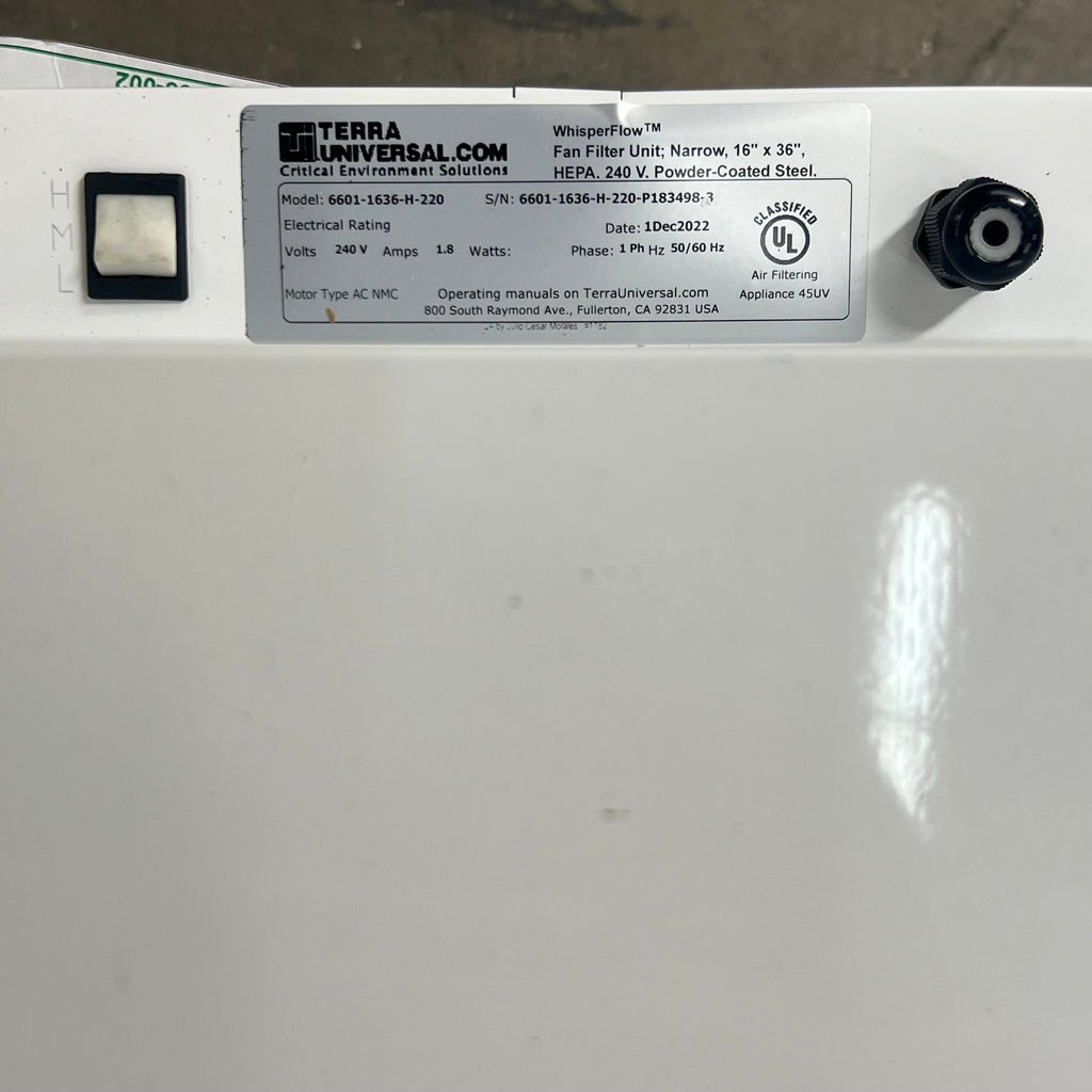 TERRA UNIVERSAL Whisper Flow Filtration System HEPA 240V 16"x36" White 6601-1636-H-220-P183498-3