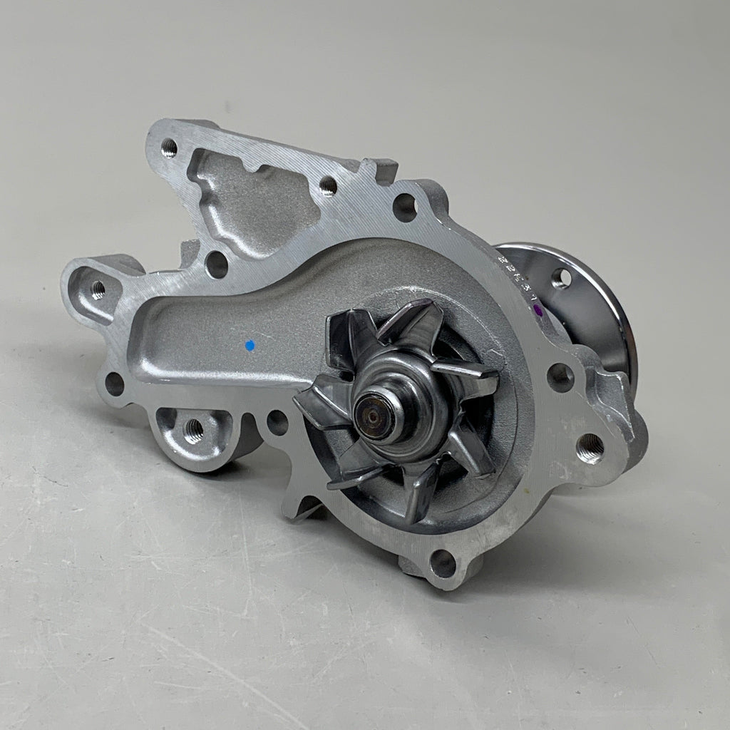 GMB Engine Water Pump for Suzuki/Pontiac/Geo/Chevrolet Vehicles 187412 165-1150