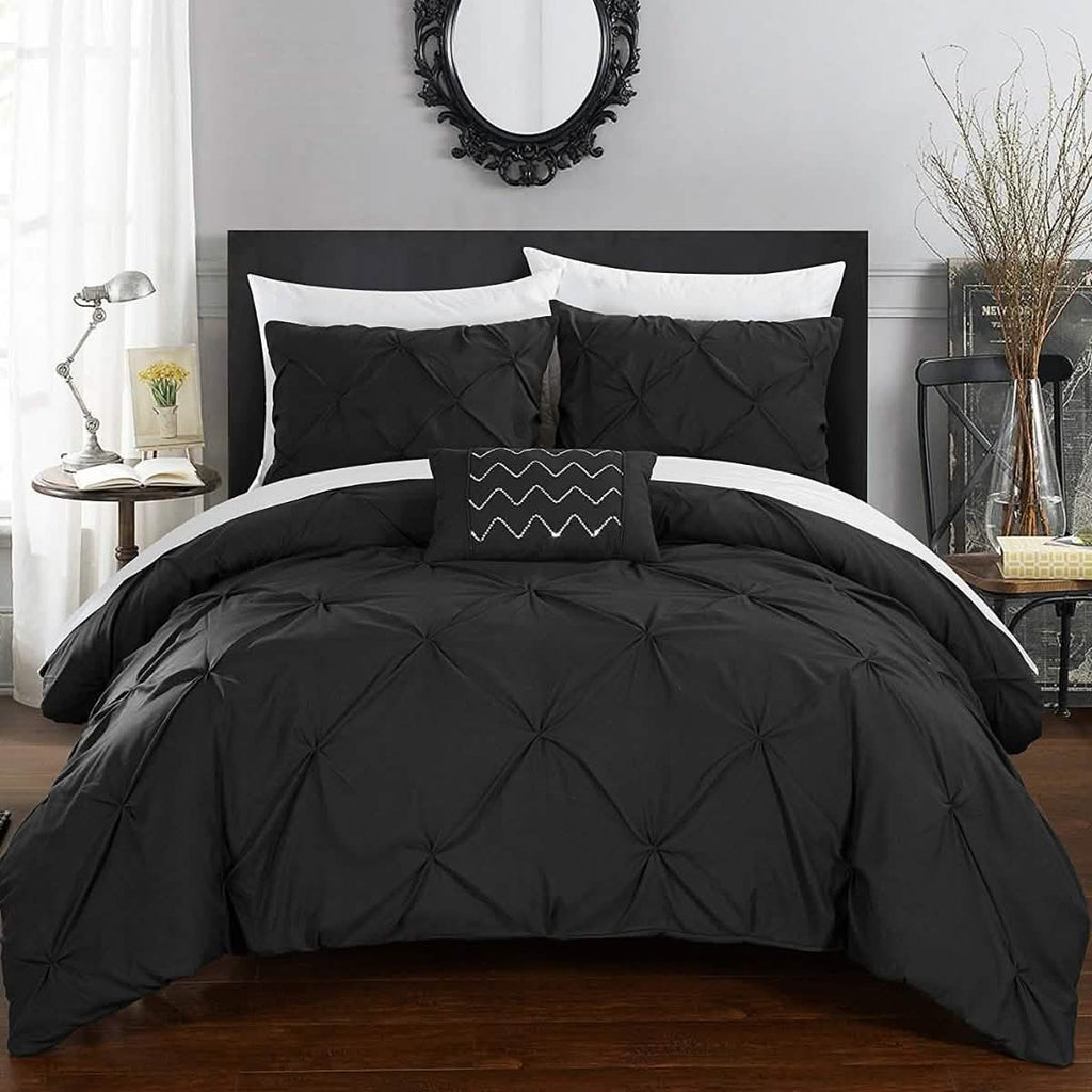 Armi Pinch-Pleated Microfiber Duvet Cover Set