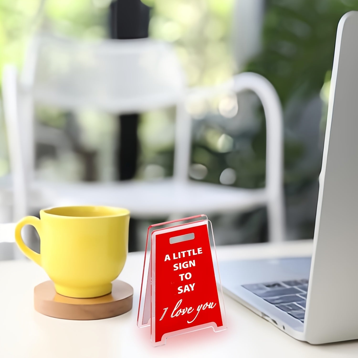 [2D Flat] Charming "I Love You Little Sign" Acrylic Desk Plaque - The Perfect Office Decor Accessory And Gift for Friends, Couples, And Family.