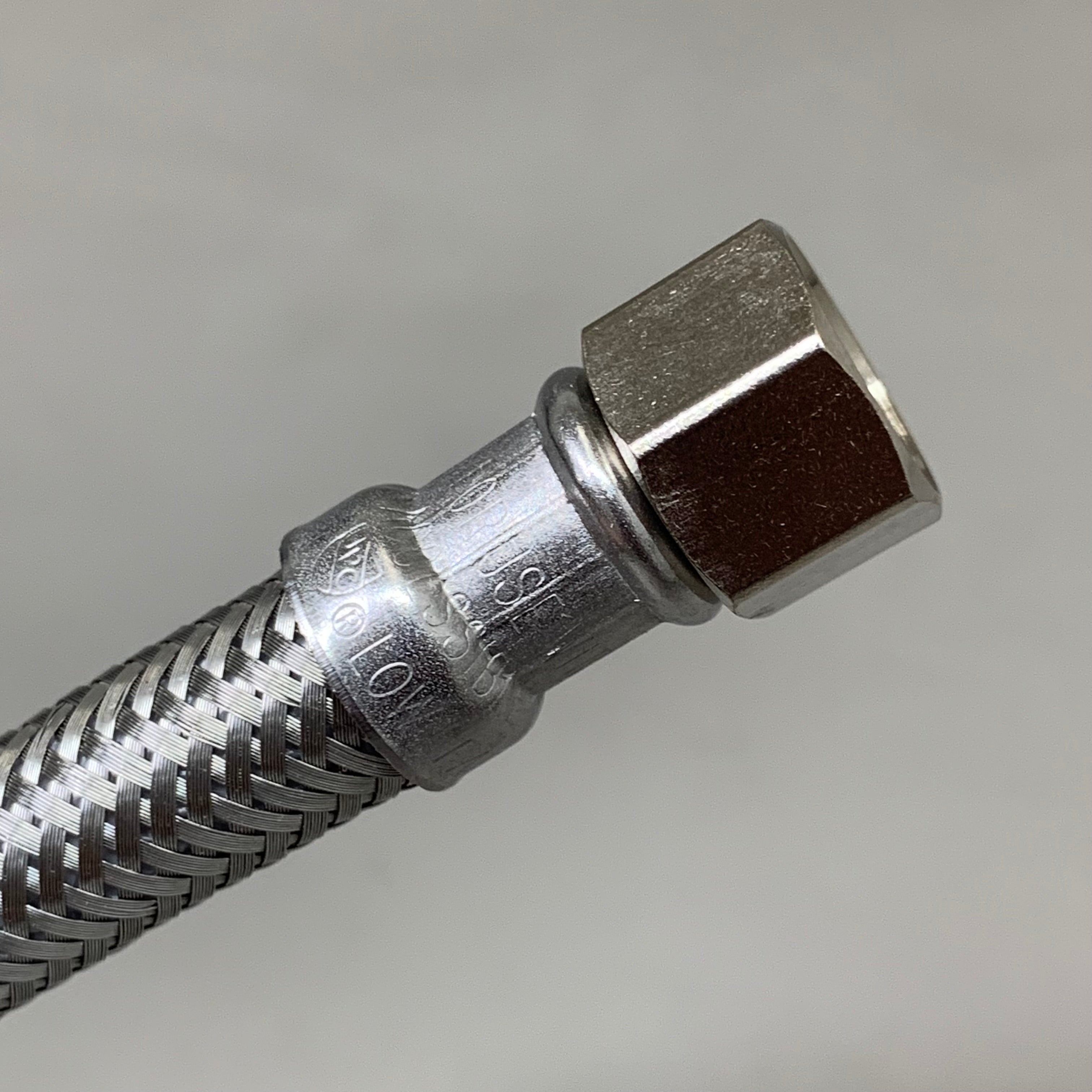 PLUMBSHOP (2 PACK)Faucet Connector Stainless Steel Braid 3/8"&1/2" FIP PLS1-16AF