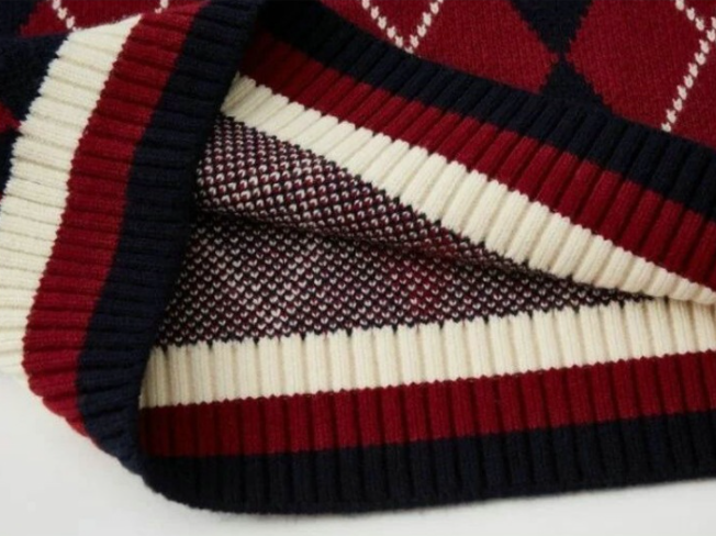 New Product Wholesale Diamond Sweater Women's V-neck Pullover