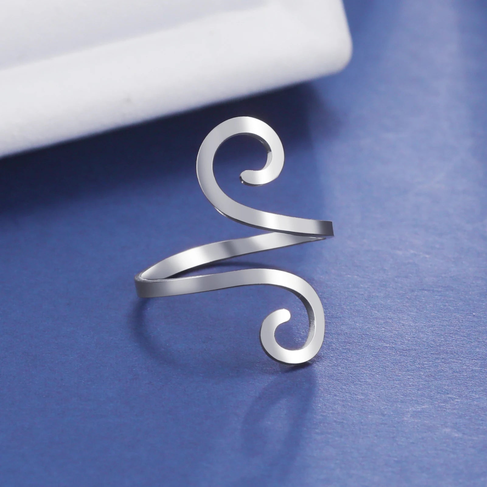 Stainless Steel Large Spiral Ring Women Gold Color Adjustable Finger Rings Minimalist Jewelry Valentine Gift New In