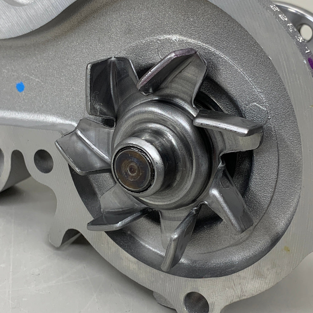 GMB Engine Water Pump for Suzuki/Pontiac/Geo/Chevrolet Vehicles 187412 165-1150