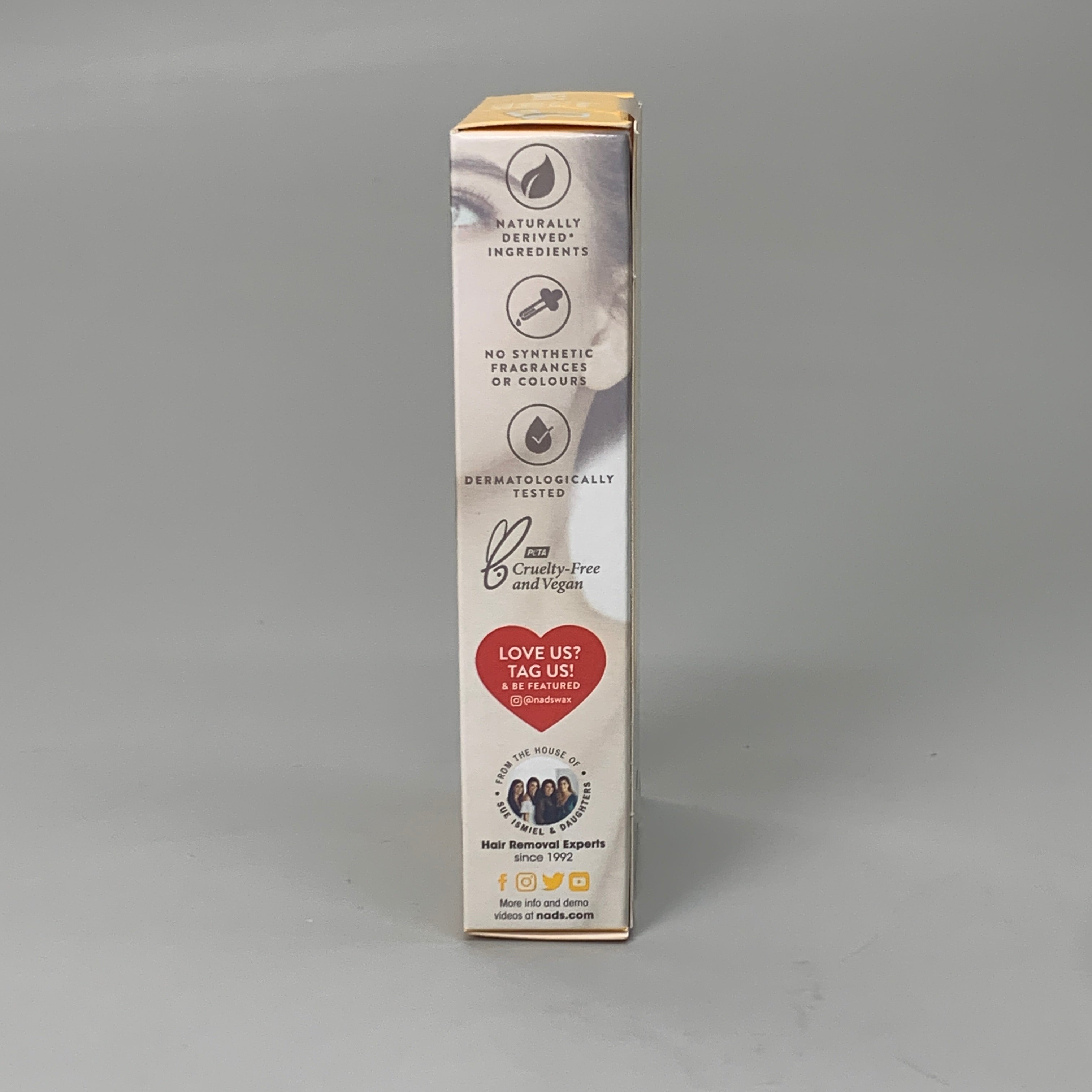 NADS Natural Facial Wax Strips Vegan With Post Wax Oil 6501EN06 (New)