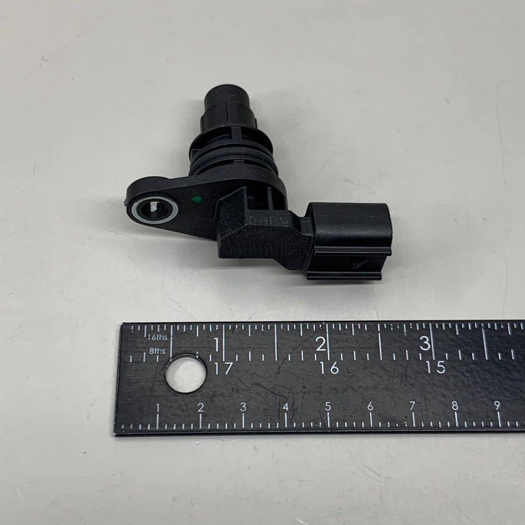 DENSO Engine Camshaft Position Sensor 196-6001
