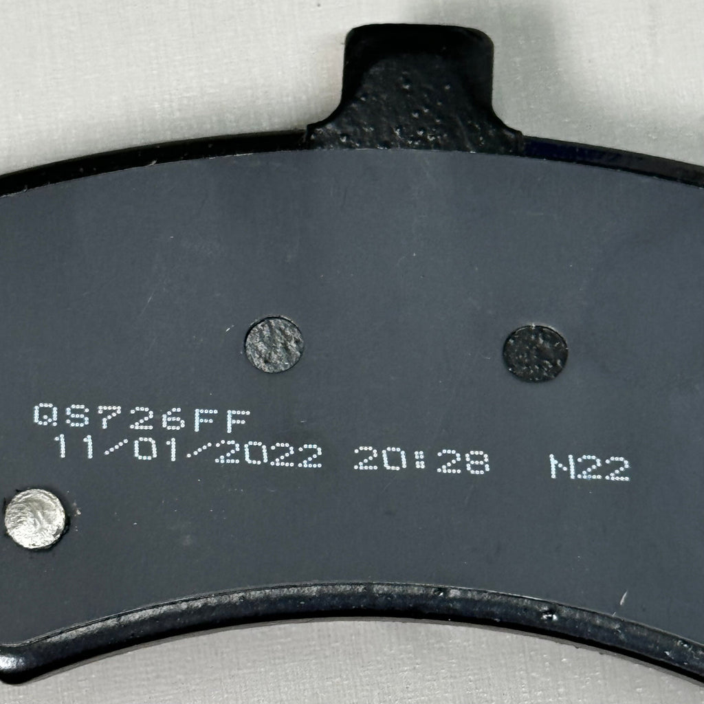 WAGNER QS QuickStop Ceramic Disc Brake Pad Set 5 1/2" x 2" Black ZD941