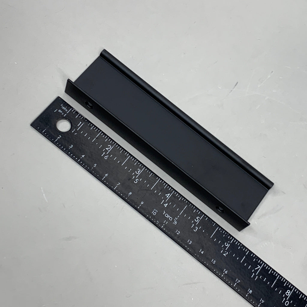 BERENSON (25 PACK) Bravo 112mm CC Satin Black Edge Pull Aluminum 1064-4055-P