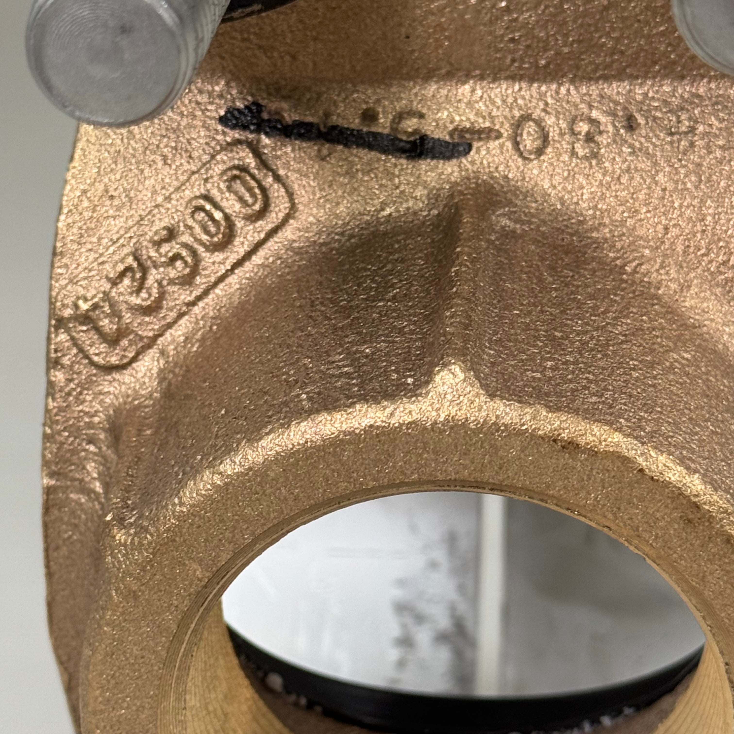 FORD METER BOX Brass Saddle Double Band SPDM Gasket 4" x 2" IP F202BSD480IP7