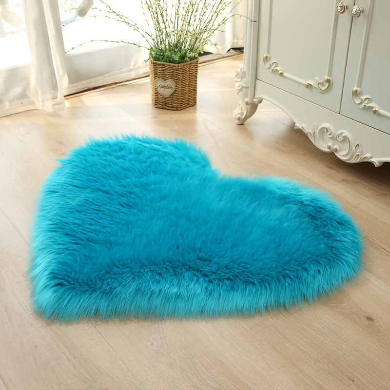 1pc Faux Fur Room Rug, Heart Shaped Plush Rug, Fluffy Carpet For Living Room Bedroom Sofa, Shaggy Carpet Area Mat 50*60cm/19.68*23.62in