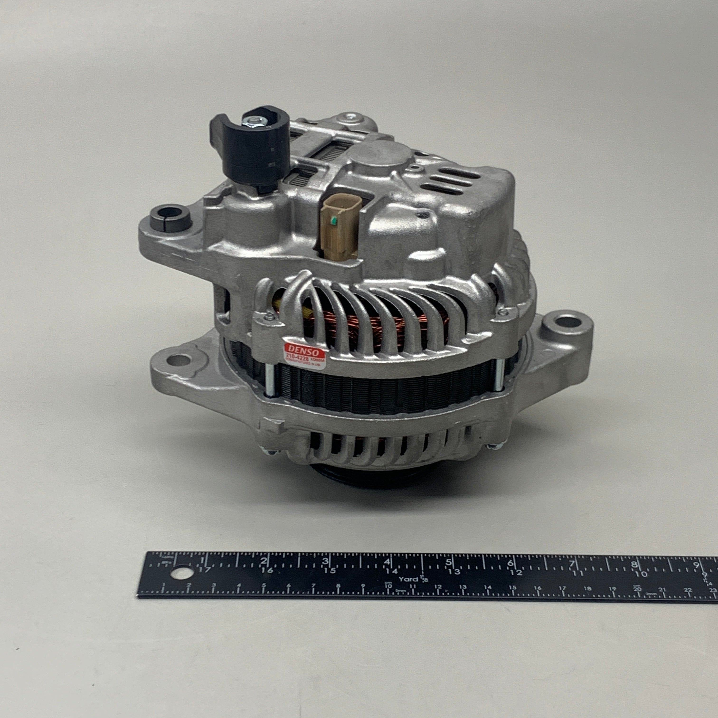 DENSO Alternator XD03M 210-4228 (Remanufactured)