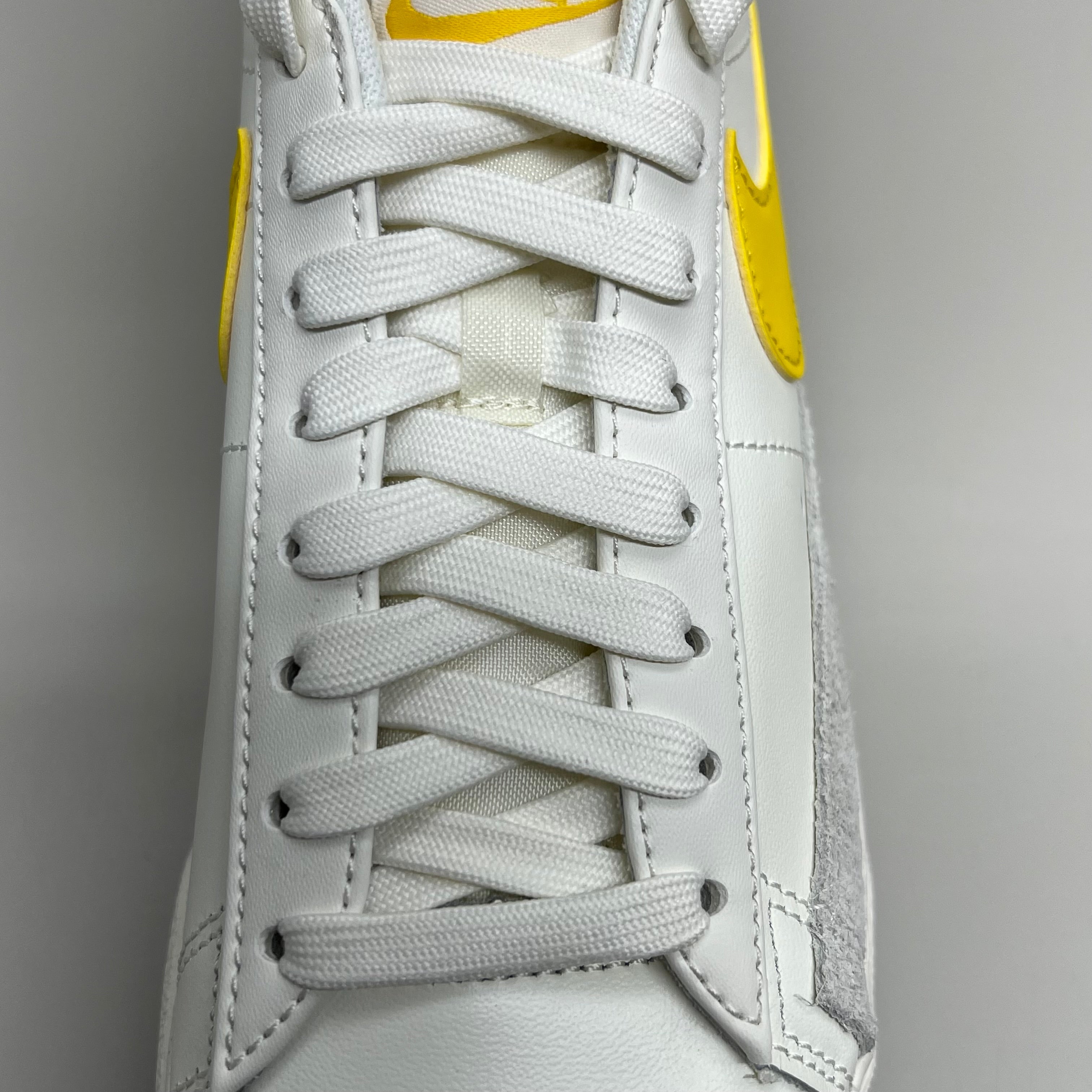 NIKE Blazer Low Cut Platform Sneaker Sz Women's 11.5 Men's 10 Yellow/Grey/White