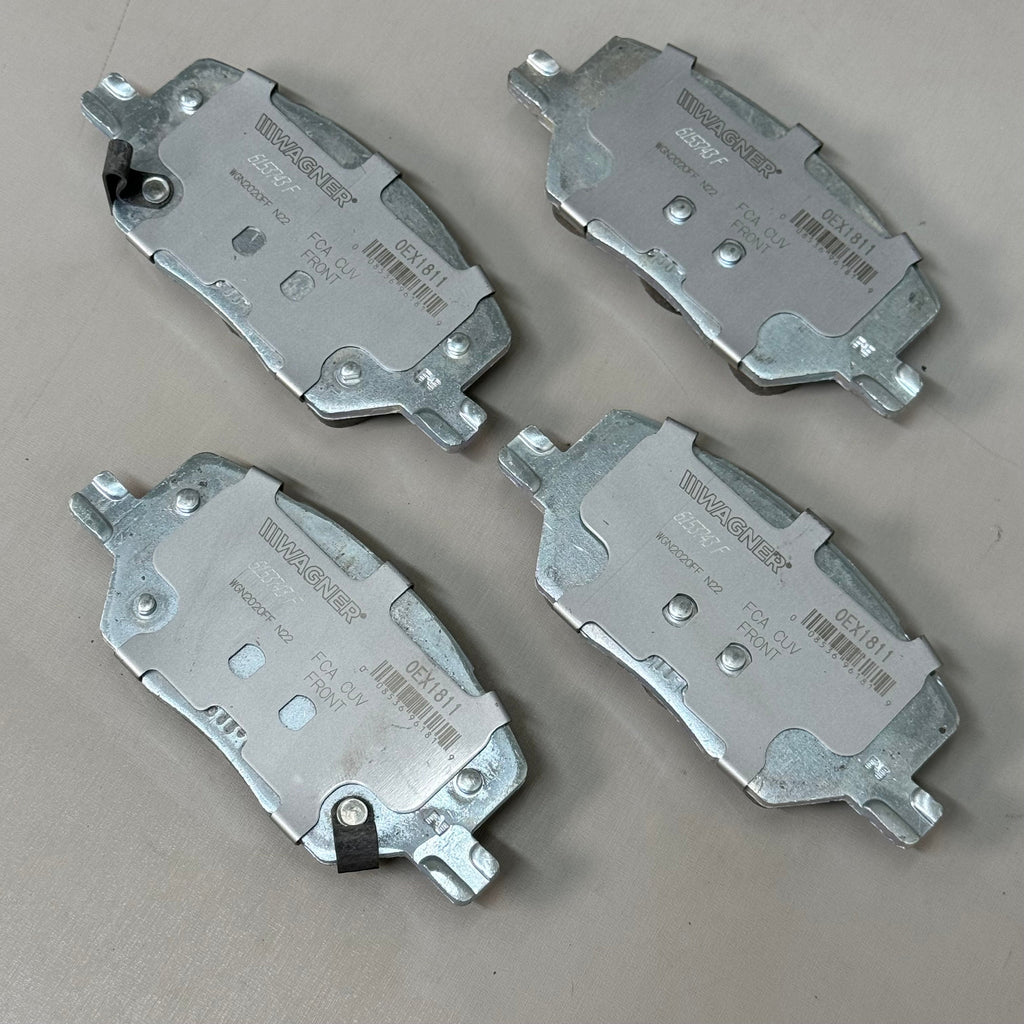 WAGNER OEx Premium Ceramic Disc Brake Pad Set 5 1/2" x 2 1/2" OEX1811