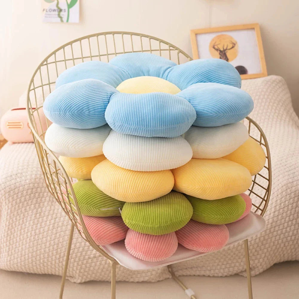 Flower-Shaped Plush Pillow – Cute Anime Cushion for Kids & Office