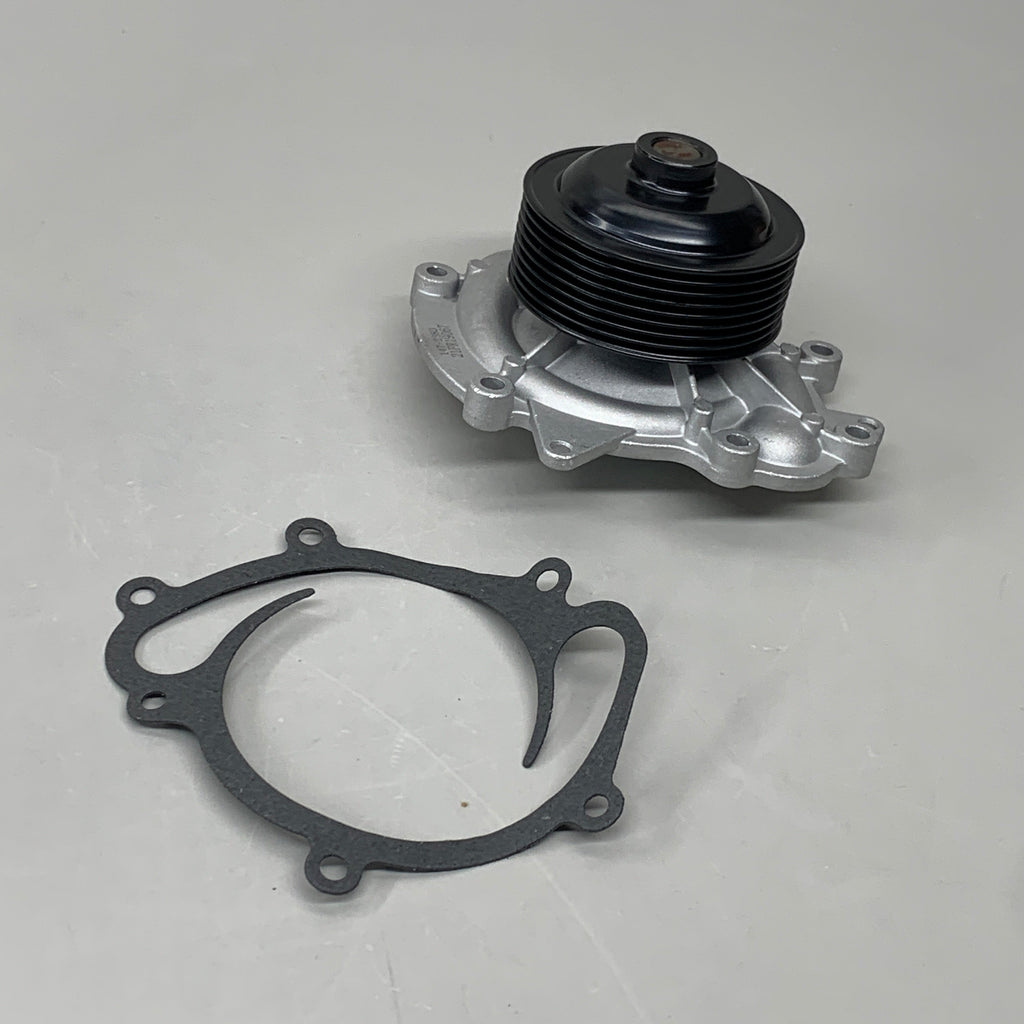 GMB Aluminum Engine Clockwise Water Pump for Mercedes-Benz Cars 188580 147-2380