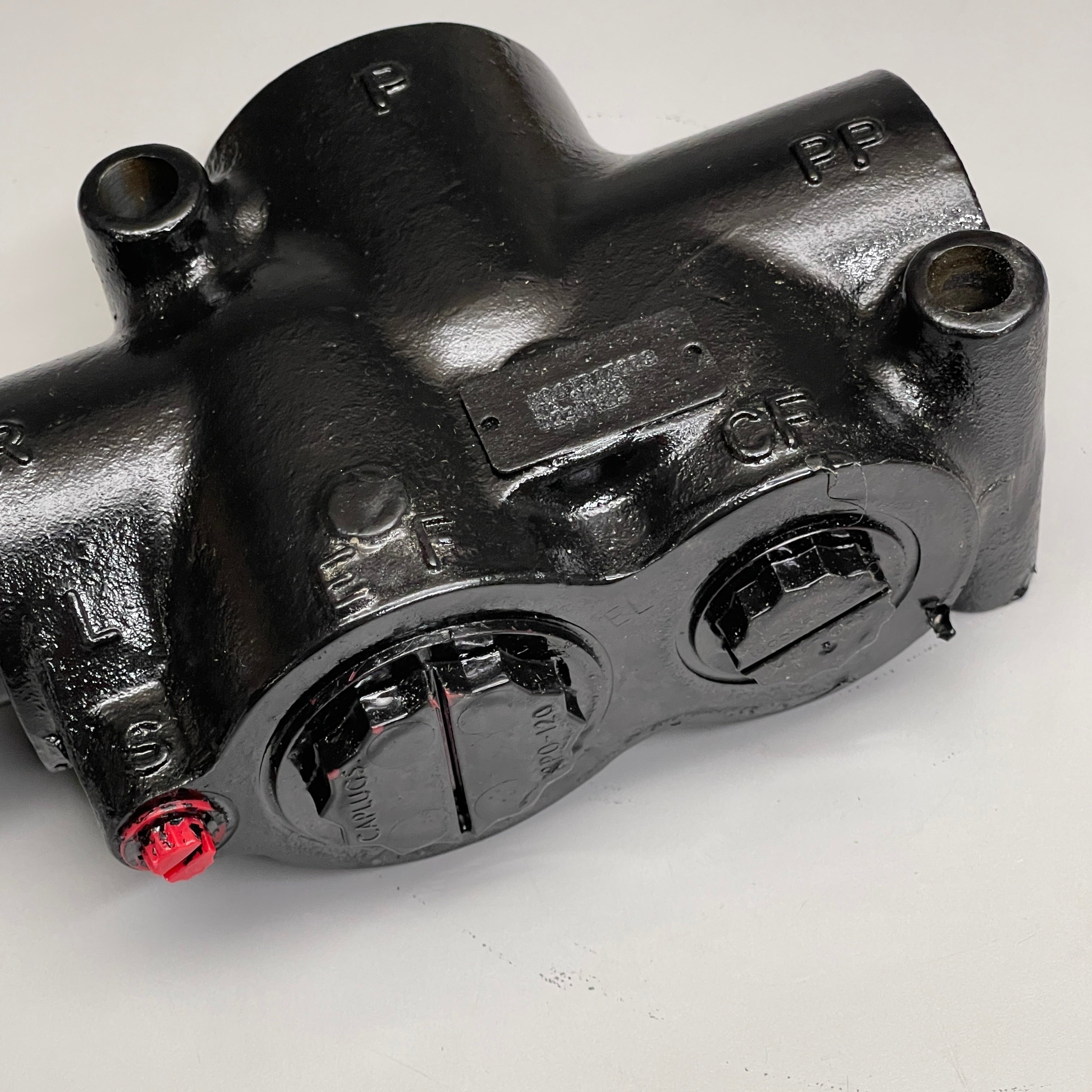 EATON VLH Priority Valve Hydraulic Load Sensing Priority Valve VLH703B44D2B (New)