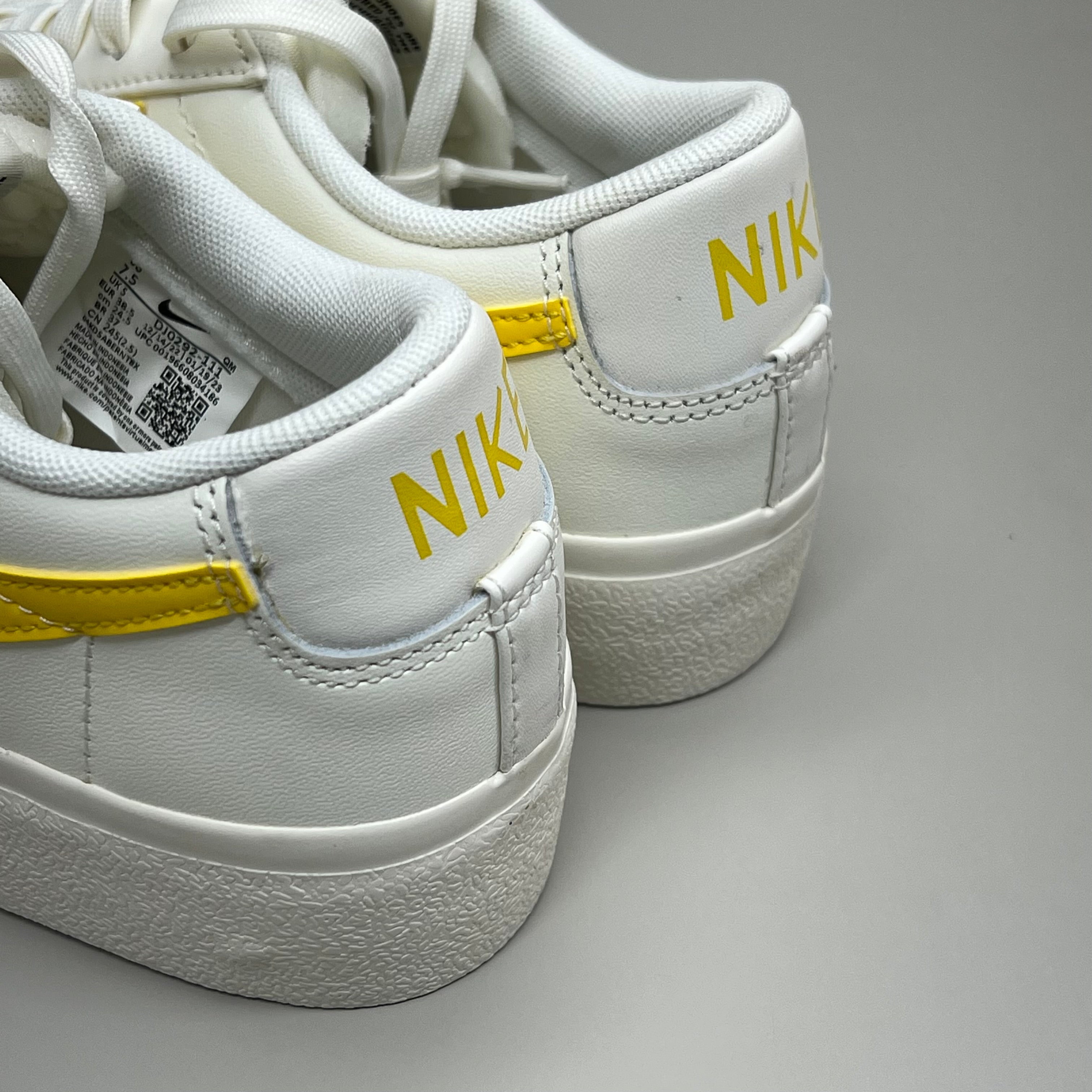 NIKE Blazer Low Cut Platform Sneaker Sz Women's 11.5 Men's 10 Yellow/Grey/White