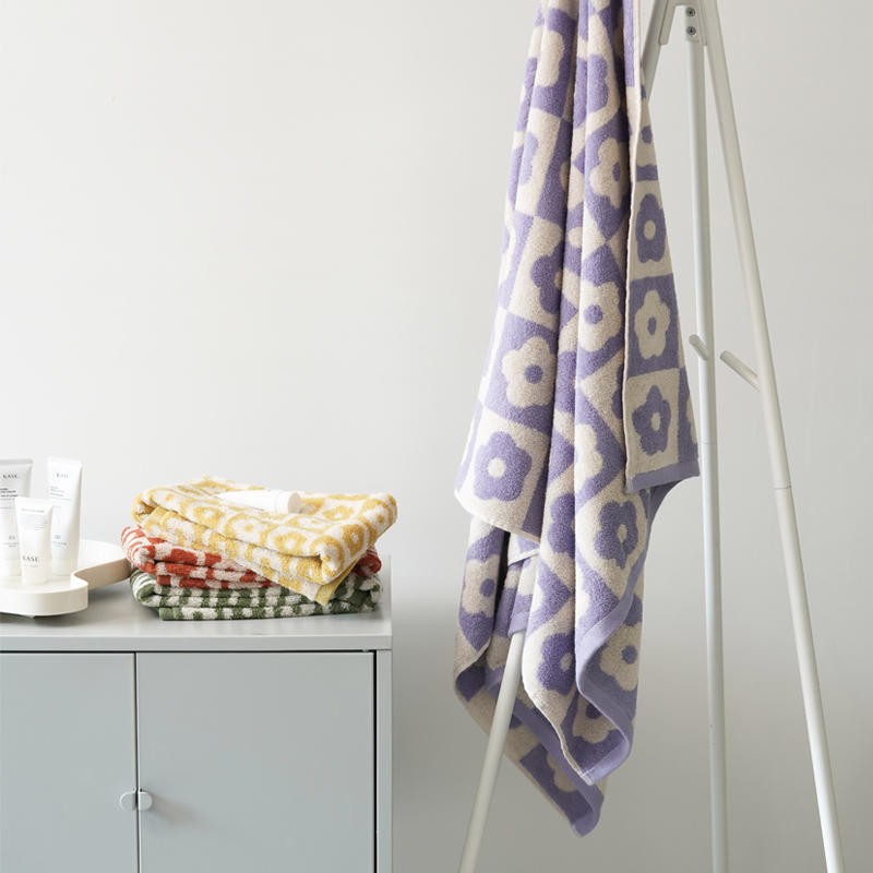 Plaid Series Towel Bath Towel Cherry Blossom Absorbent Facial Towel