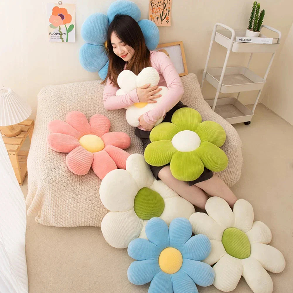Flower-Shaped Plush Pillow – Cute Anime Cushion for Kids & Office